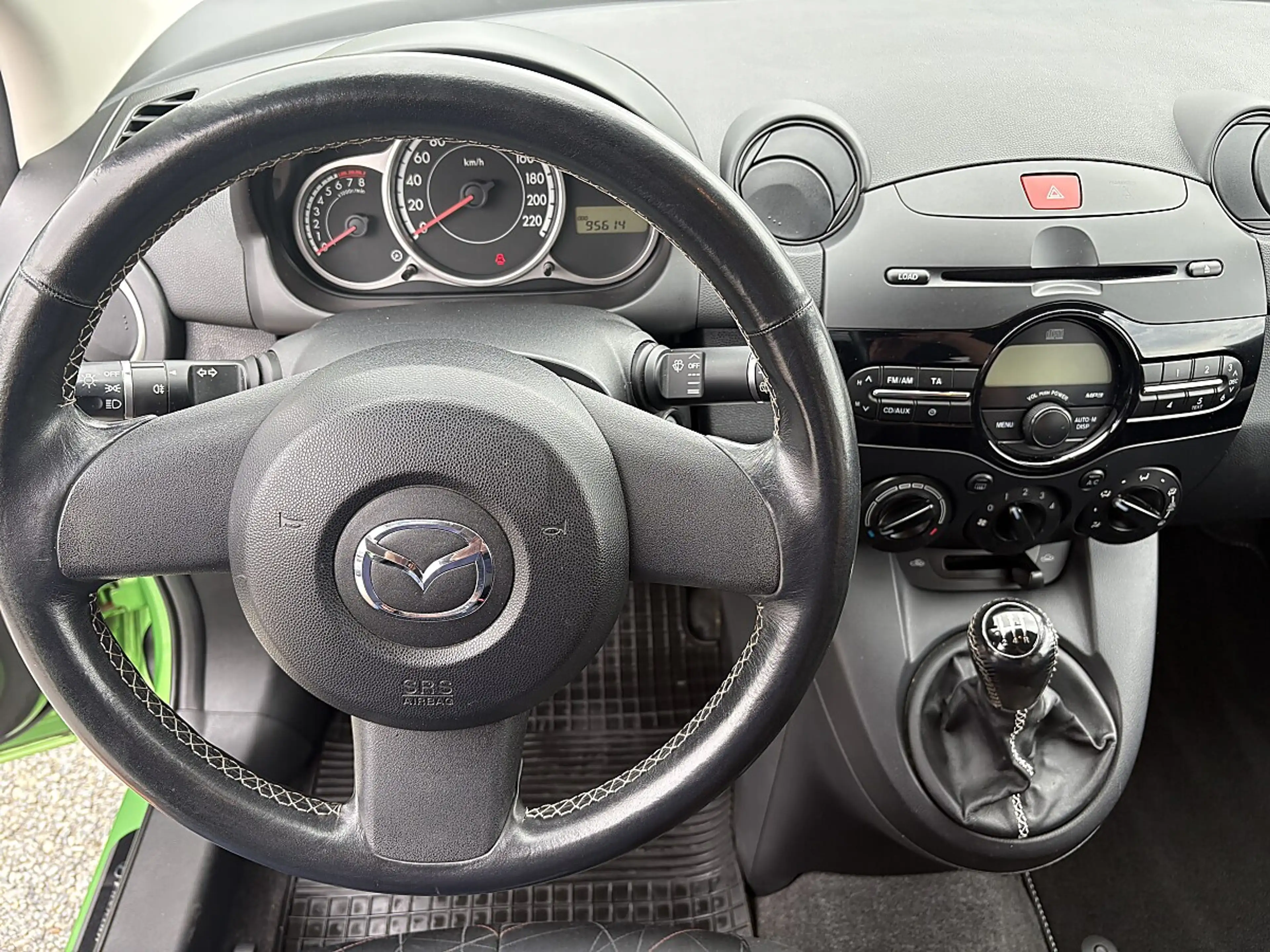 Mazda 2 Mazda2 1,3i Fashion — photo 8