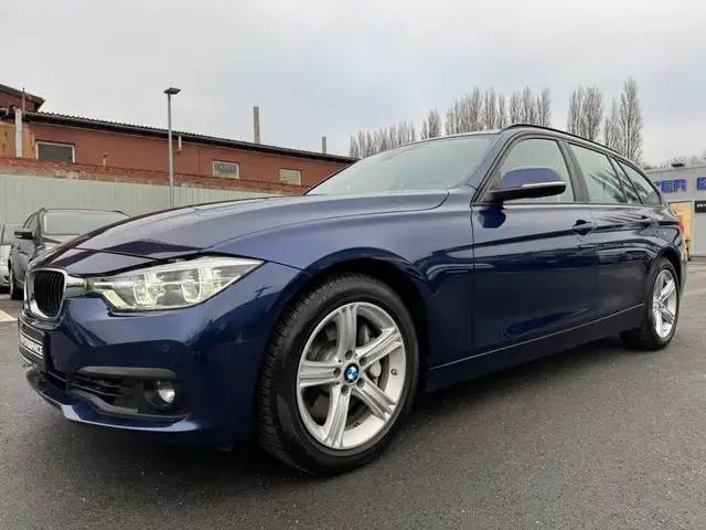 BMW 335 d *XDRIVE*PANO*HUD*LED*AHK*NAVI*TLEDER*TÜV