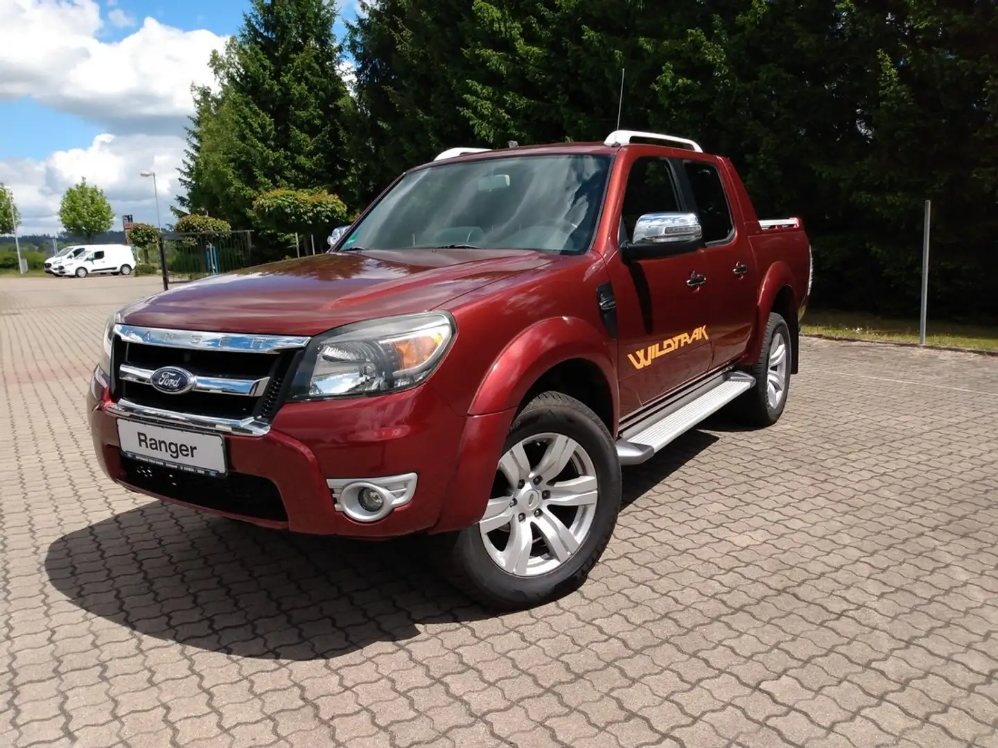 Ford Ranger Wildtrak 4x4 - AHK*Winterräder*LMF*PPS Červená - 2