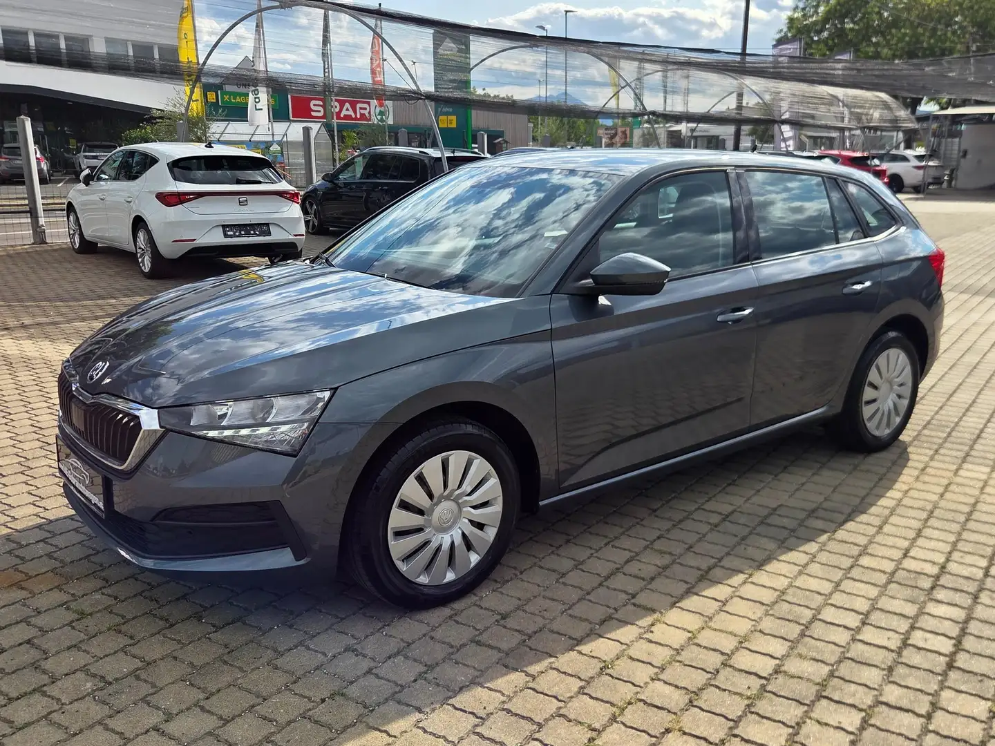 Skoda Scala *LED-SCHEINWERFER/SHZG/FREISPRECH/DAB/SPURHALTE/* Grau - 2