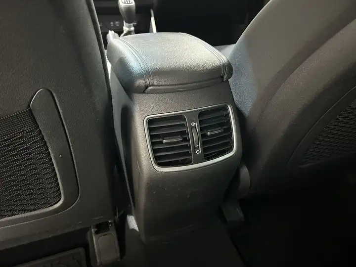 Hyundai Tucson 2015, foto 17