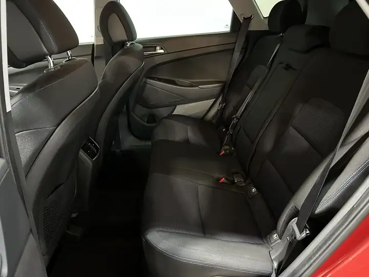 Hyundai Tucson 2015, foto 18