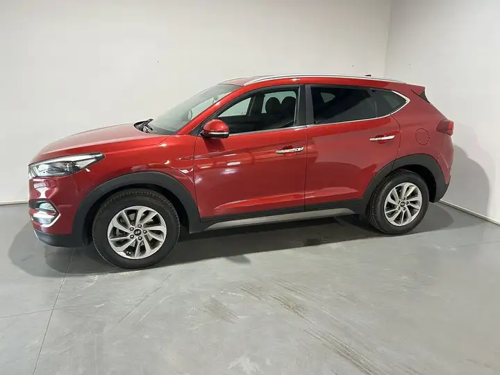 Hyundai Tucson 2015, foto 3