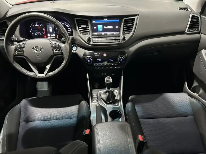 Hyundai Tucson 2015, foto 14
