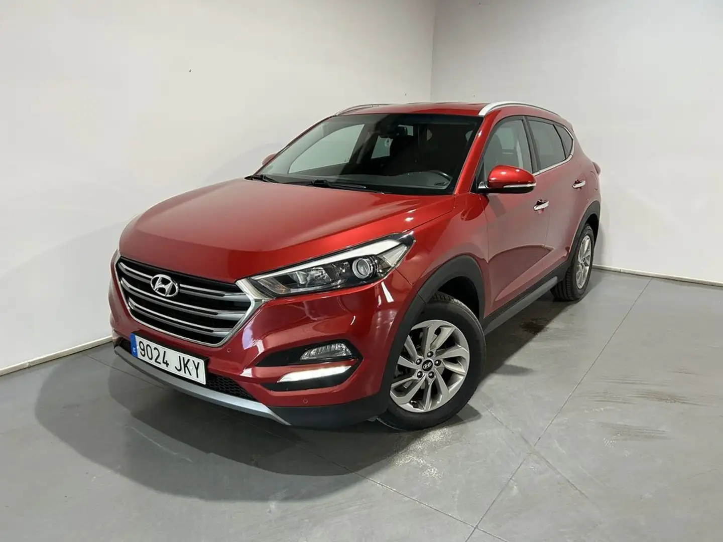 Hyundai TUCSON 1.7 CRDi 115cv BlueDrive Tecno Rojo - 1