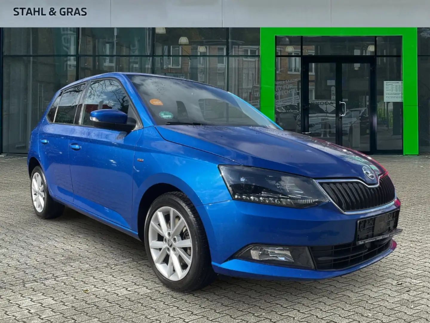Skoda Fabia 1,0l TSI 81kW(110PS) 6-Gang-Schal Navi Sperrdiff. Bleu - 1