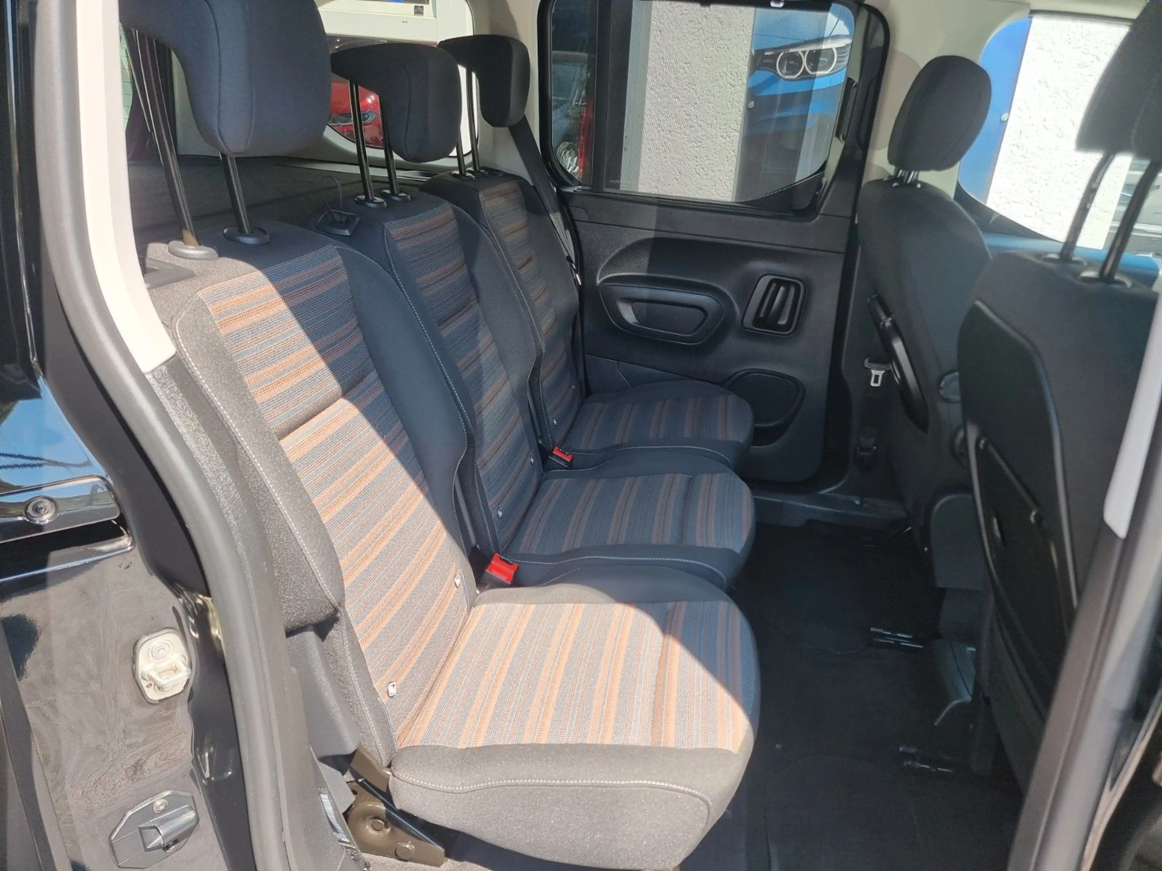 Opel Combo Life 1.5 Diesel  Elegance/LENKRADH./*NAVI* — photo 15