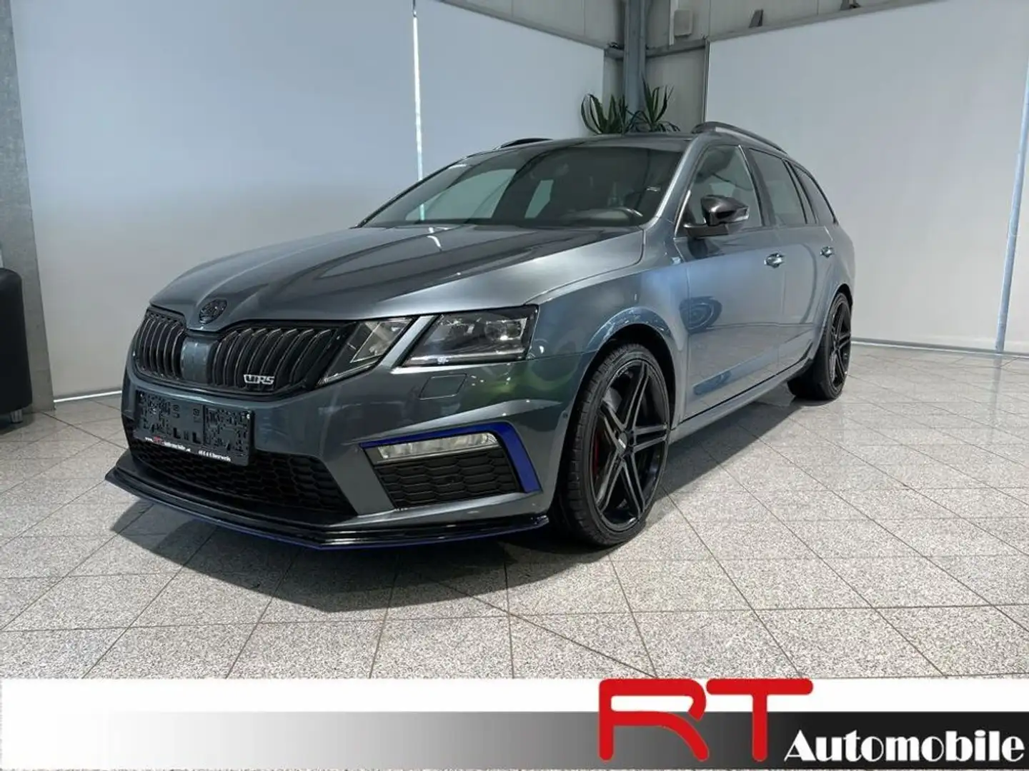 Skoda Octavia RS 2.0 TSI Grau - 1
