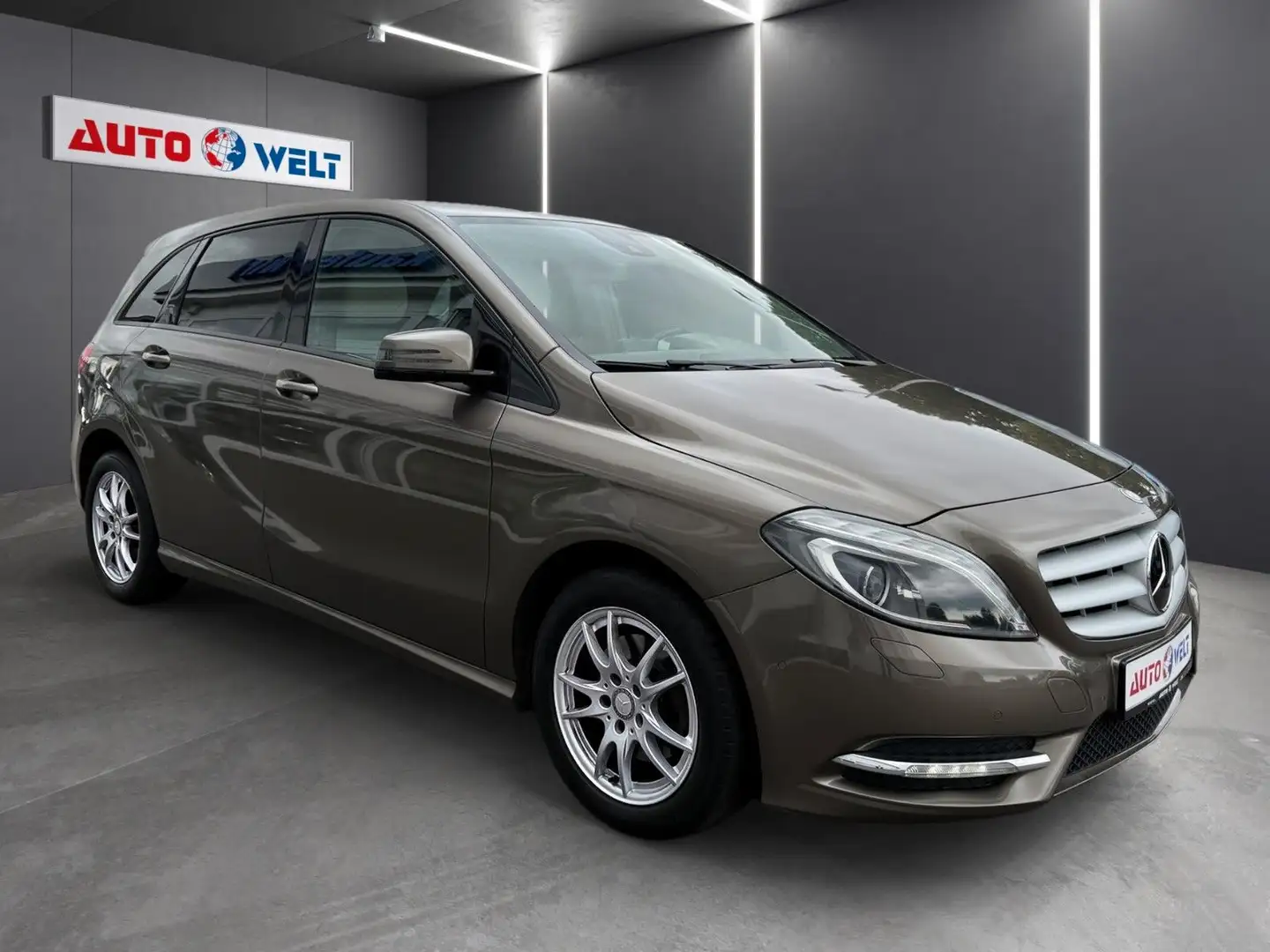 Mercedes-Benz B 200 AT Bi-Xenon Navi Parkassist Sitzhzg uvm. Bruin - 2