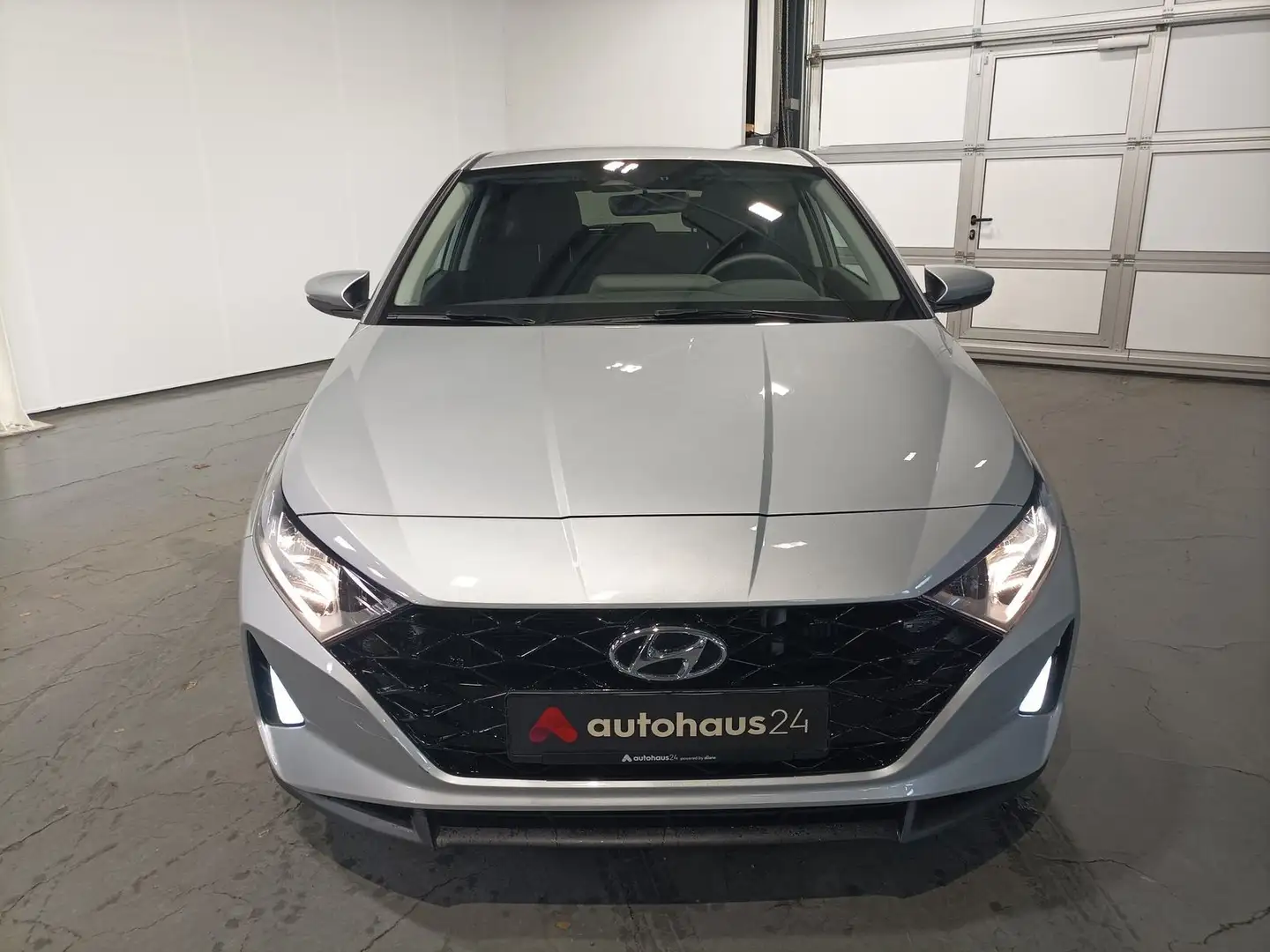 Hyundai i20 1.0 MHD Ed. 30+ Navi|Sitzheiz|PDC|Kamera Silber - 2