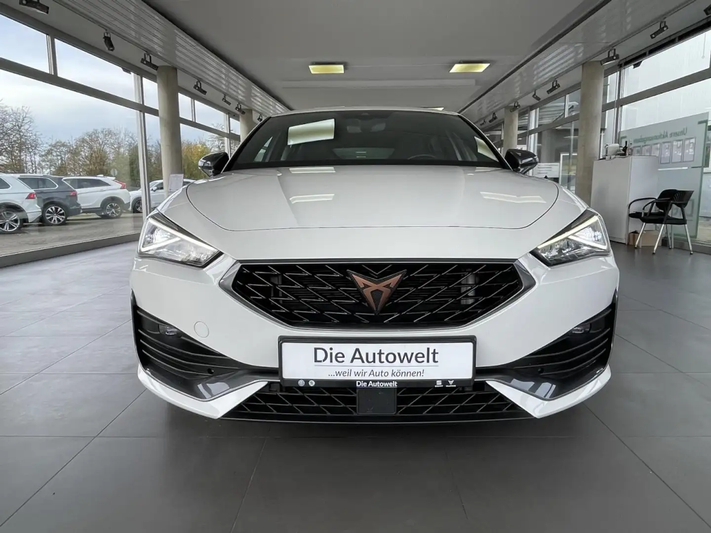 CUPRA Leon VZ 1,4 e-Hybrid DSG NAVI LED PDC VIRTUAL SHZ Blanco - 2