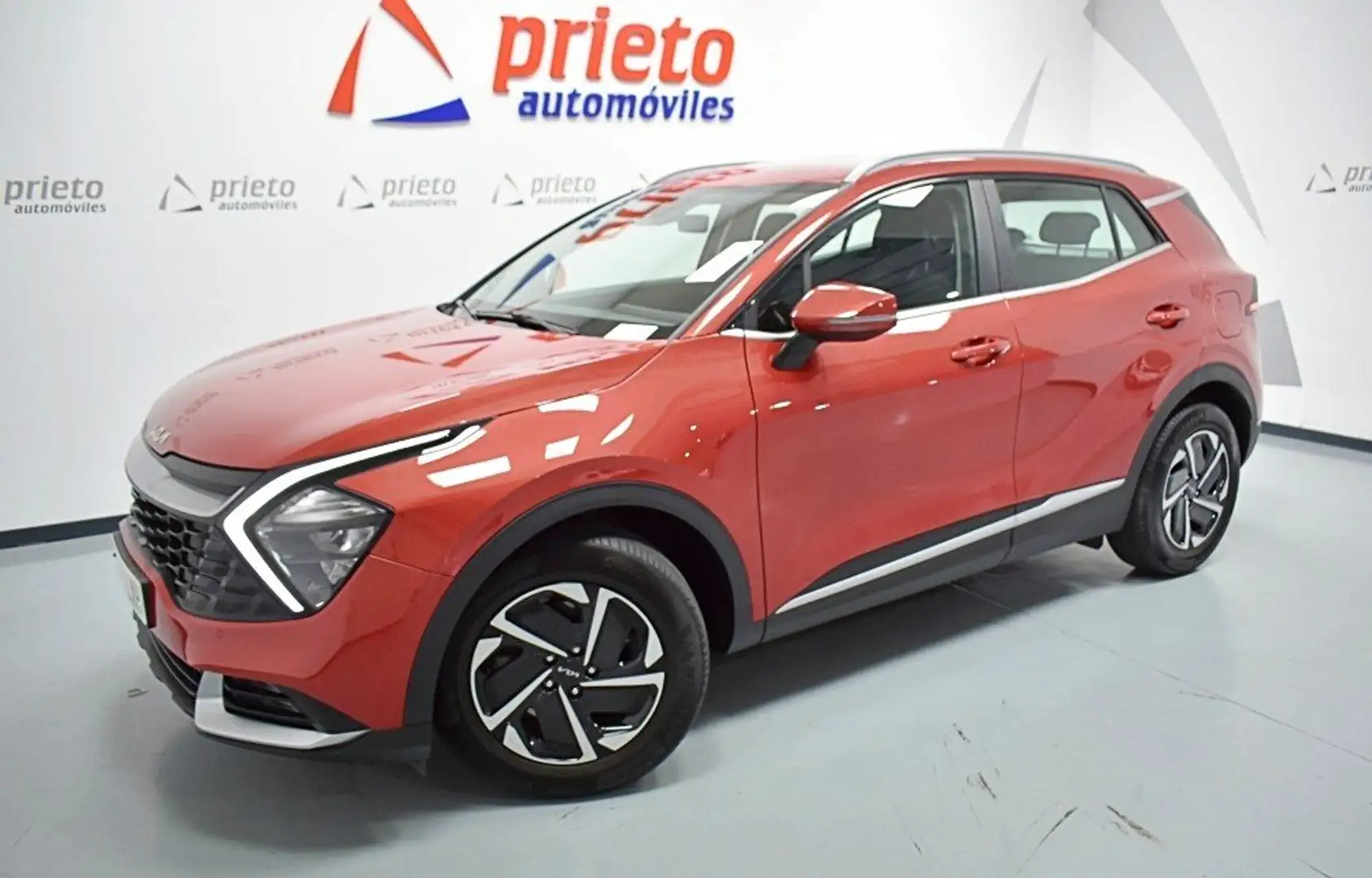 Kia Sportage 1.6 T-GDi 110kW (150CV) Drive 4x2 Burdeos - 1