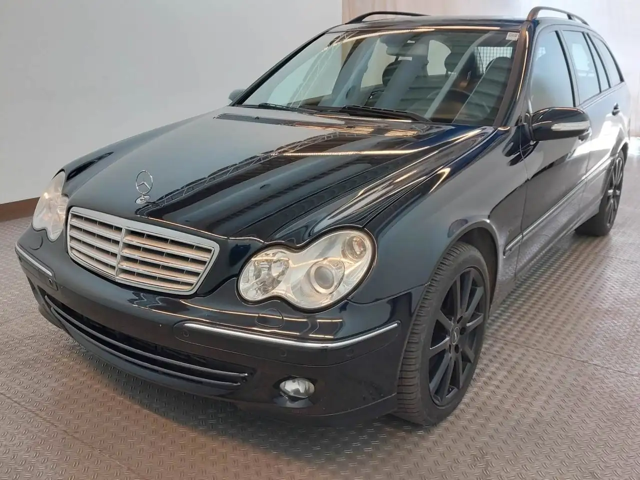 Mercedes-Benz C 320