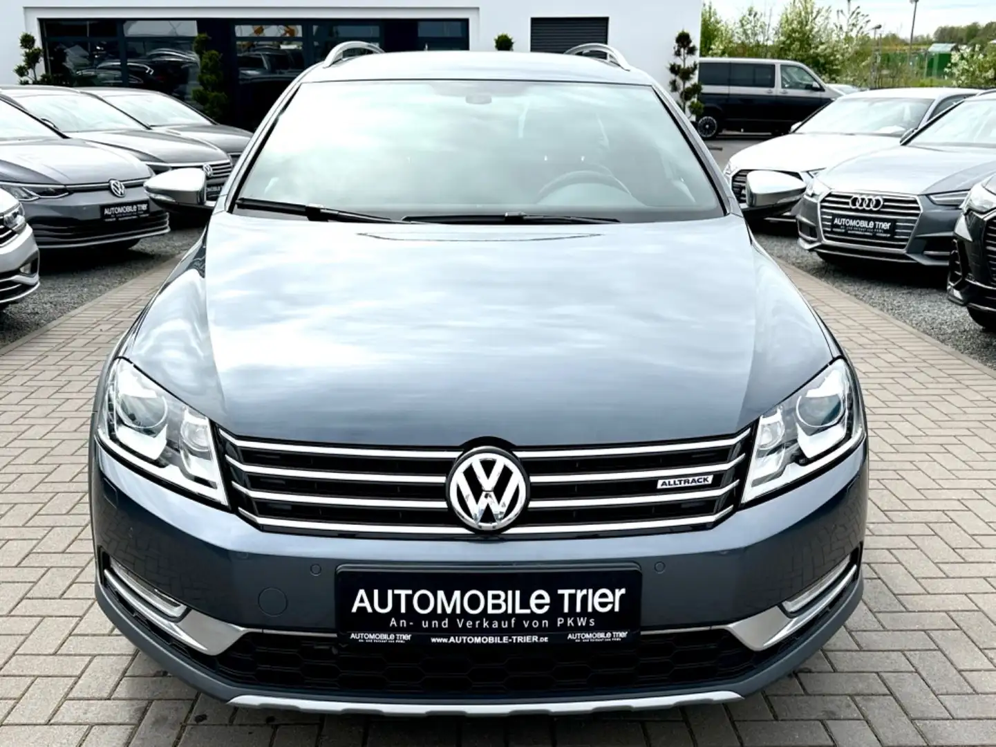 Volkswagen Passat Alltrack Variant 2.0 TSI 4Motion GARANTIE Grey - 2
