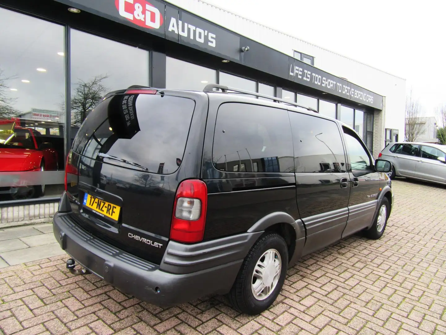 Chevrolet Trans Sport USA 3.4 V6 AUT 2004 7 PERS NW APK Zwart - 2