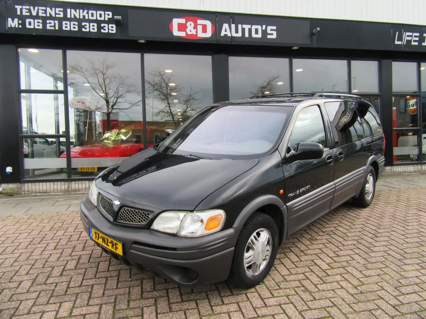 Chevrolet Trans Sport USA 3.4 V6 AUT 2004 7 PERS NW APK Zwart - 1