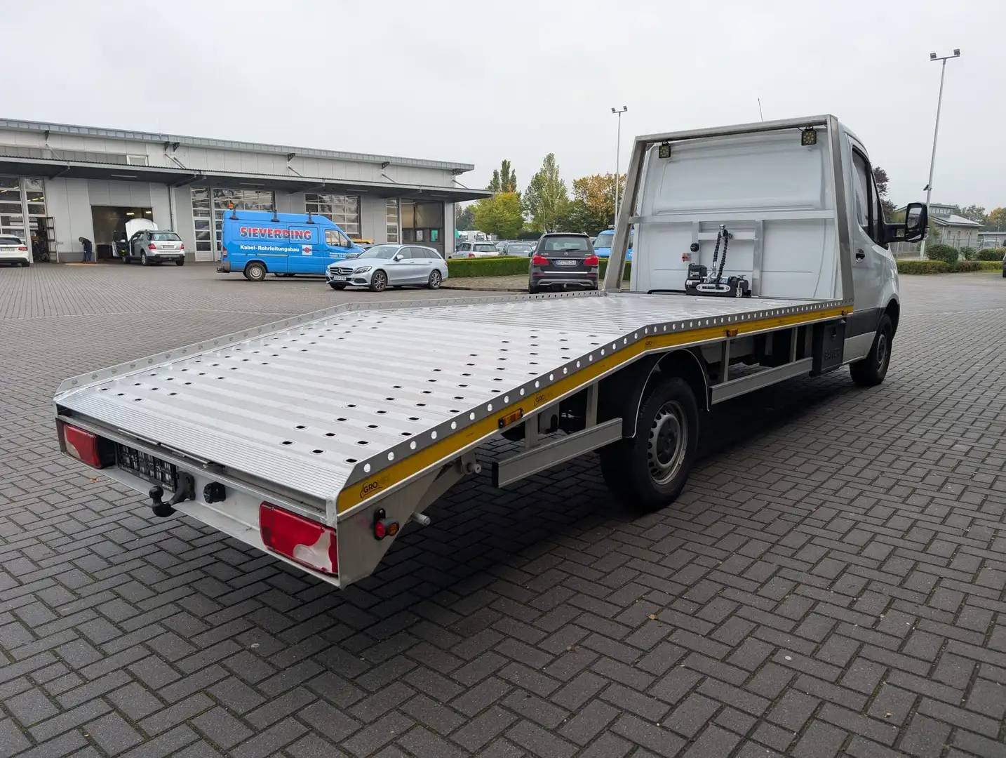 Mercedes-Benz Sprinter 319 CDI RWD L3 Abschleppwagen Pritsche KLIMA/GRA Weiß - 2