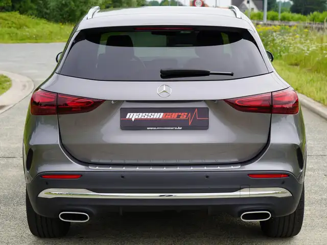 Mercedes-Benz Gla view 8