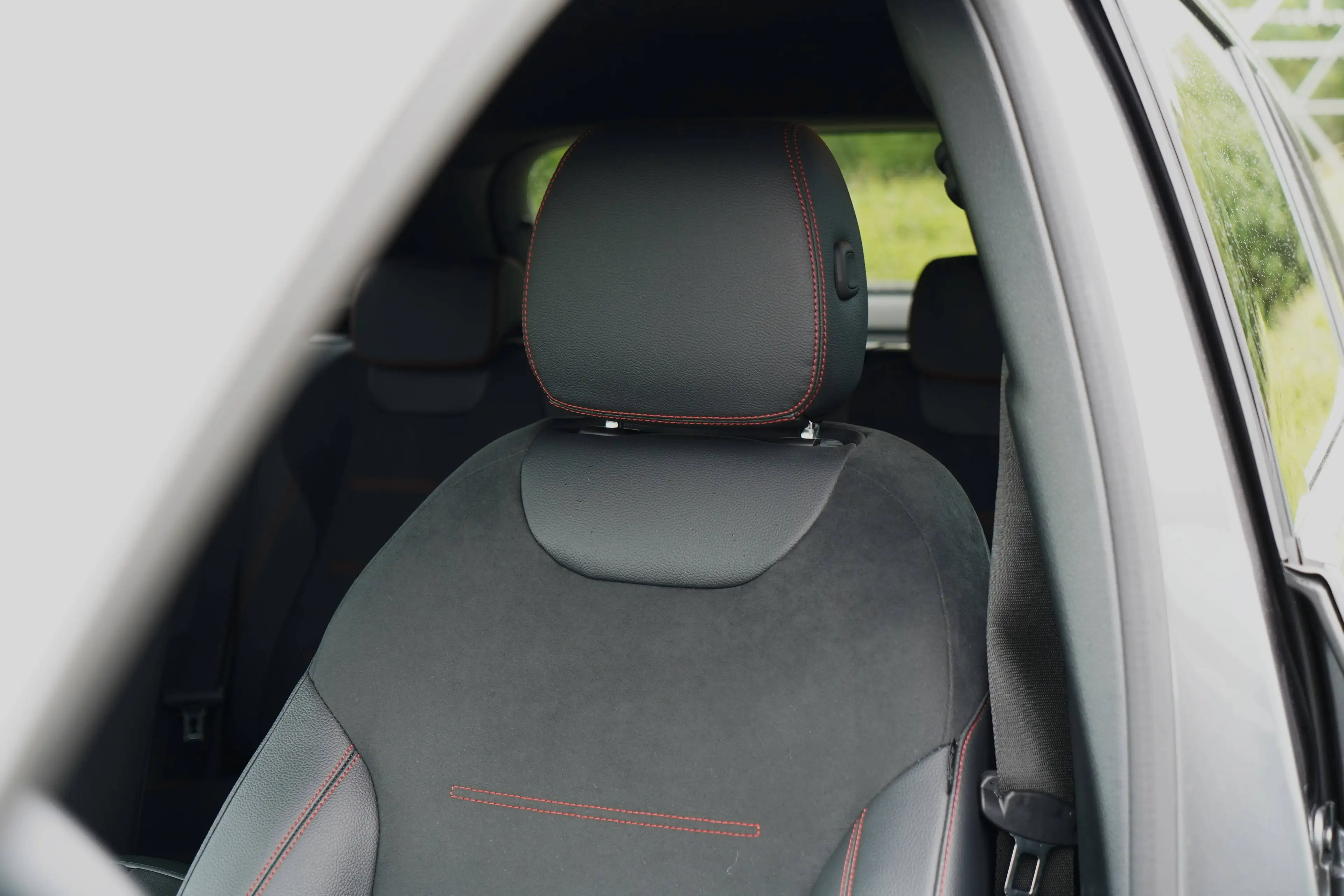 Mercedes-Benz GLA 200 AMG-Line | LED | Stuurverwarming! | 15dkm! | 1ste eigenaar! — photo 21