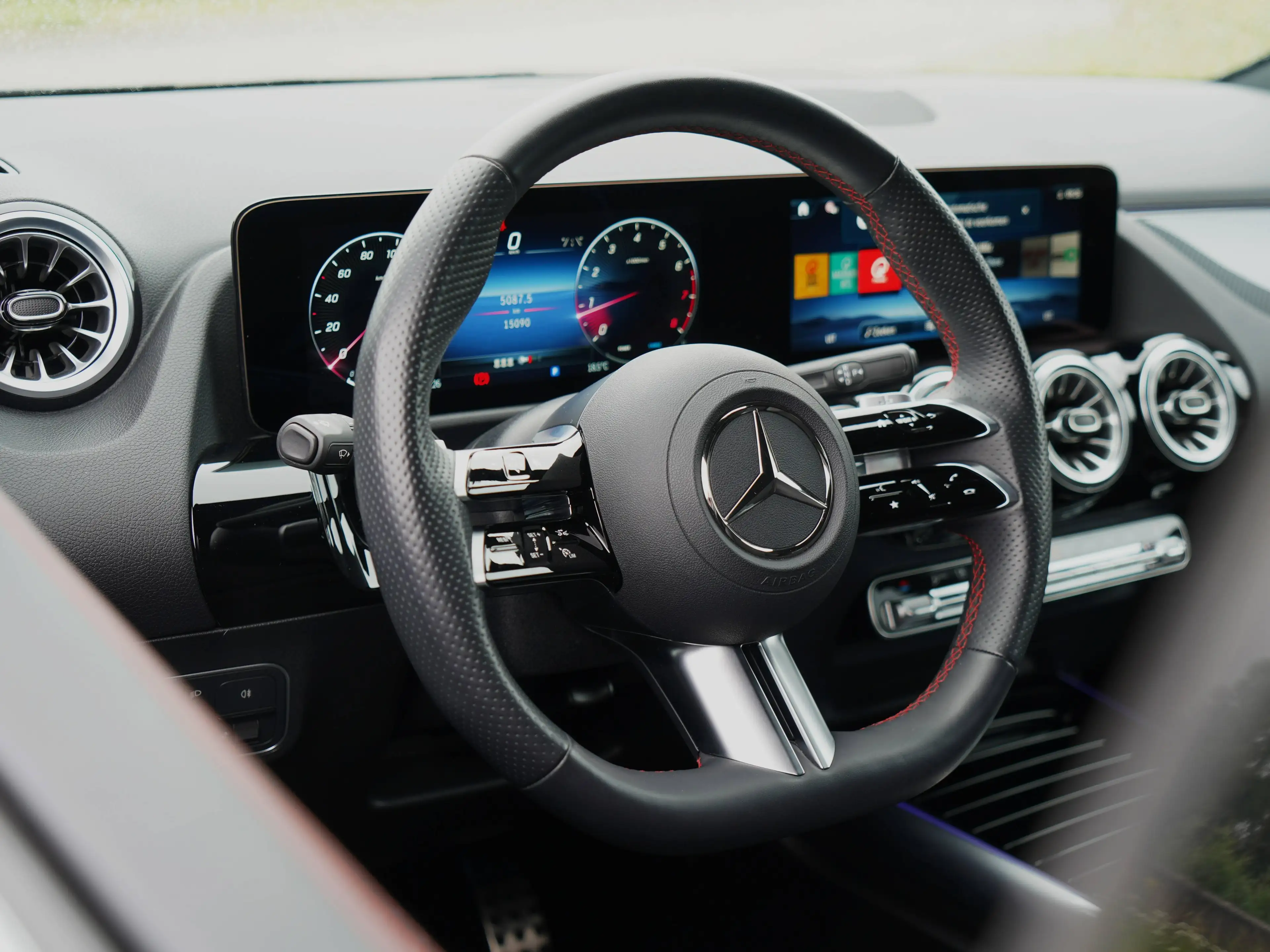 Mercedes-Benz GLA 200 AMG-Line | LED | Stuurverwarming! | 15dkm! | 1ste eigenaar! — photo 22
