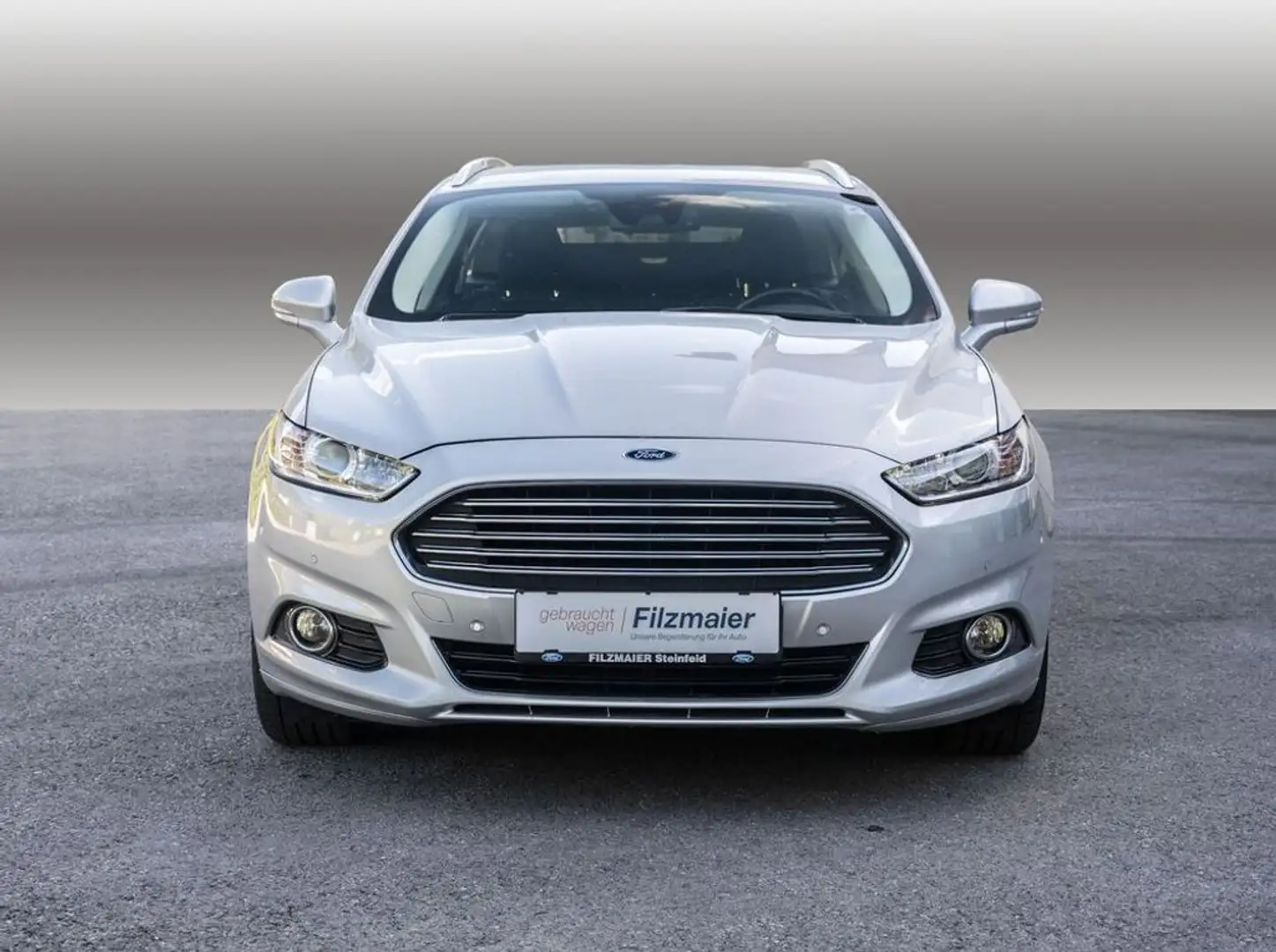 Ford Mondeo Titanium Silber - 2