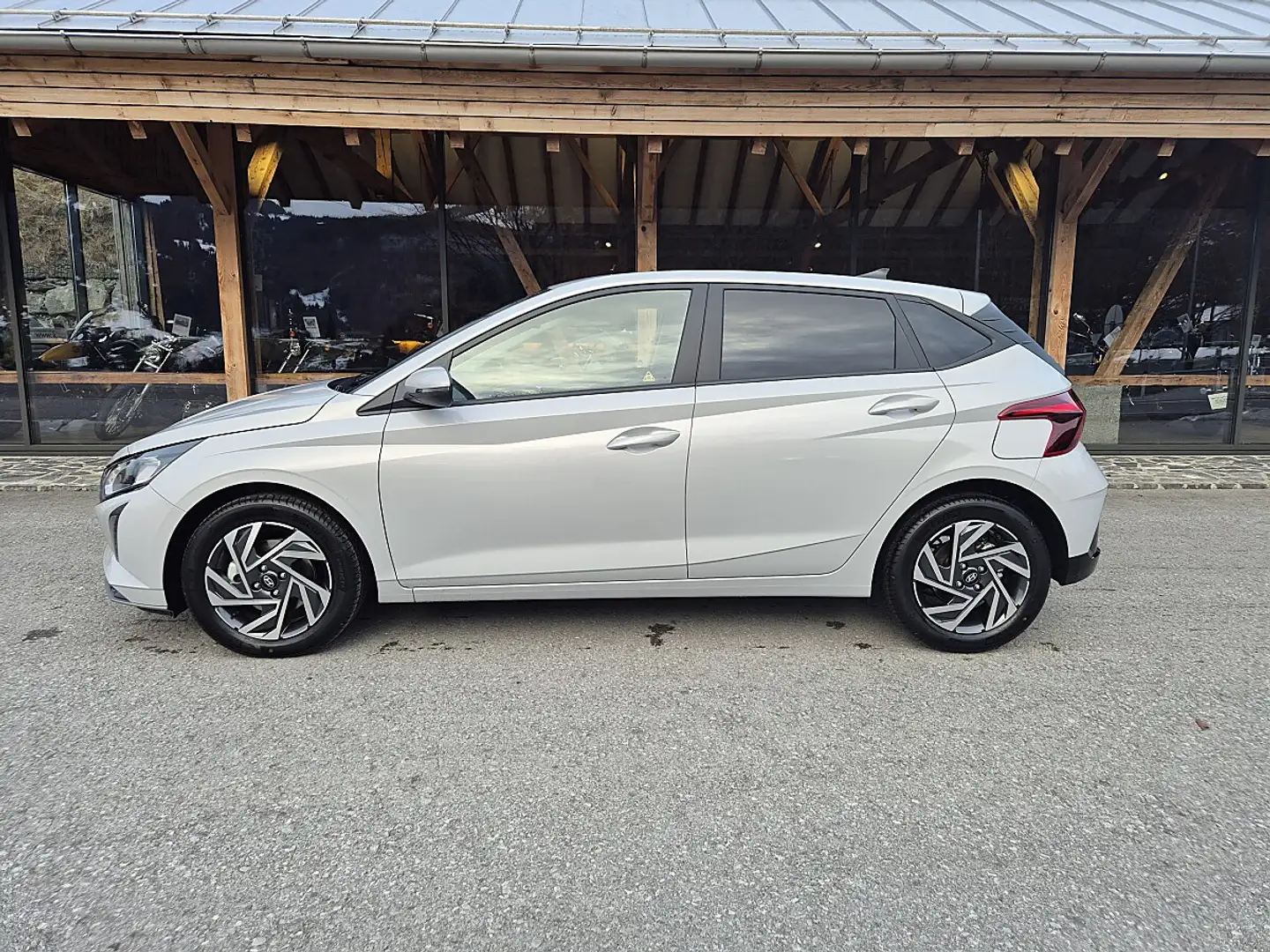 Hyundai i20 Jubile 1,0 T-GDI Grau - 2