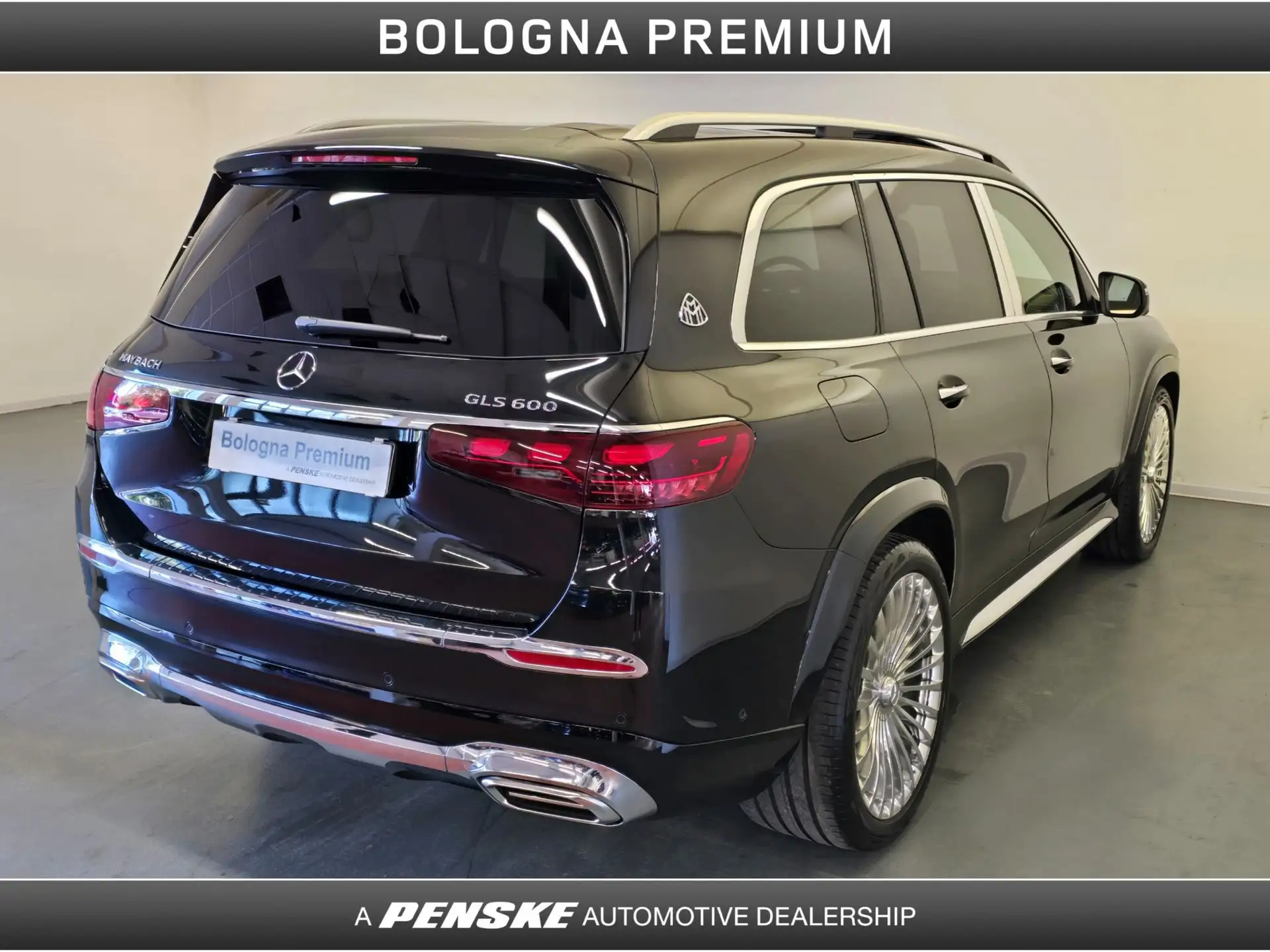 벤츠 GLS-클래스 2025 건메탈 사진 2