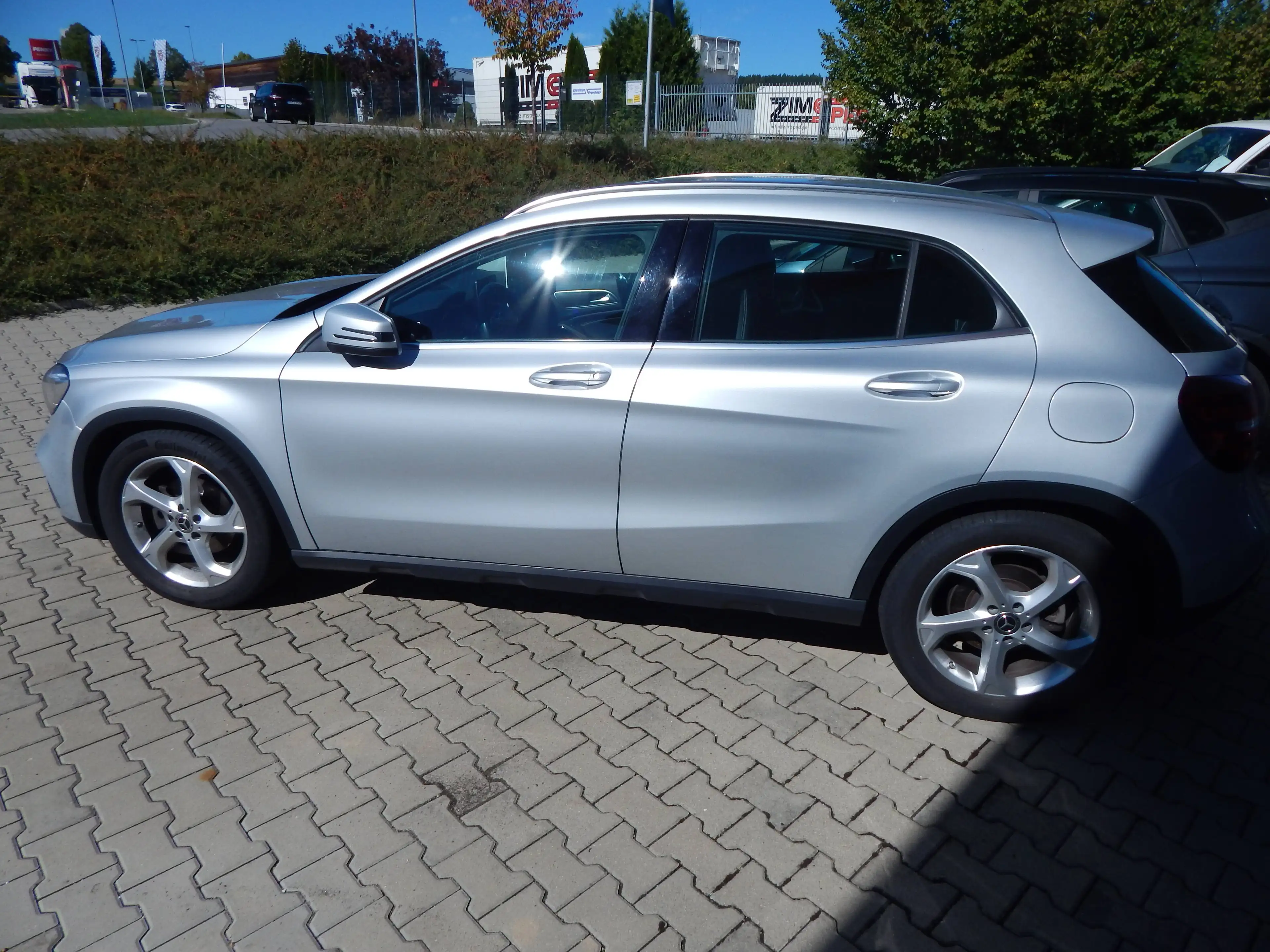 Mercedes-Benz GLA 180 GLA 180 (156.942) — photo 4