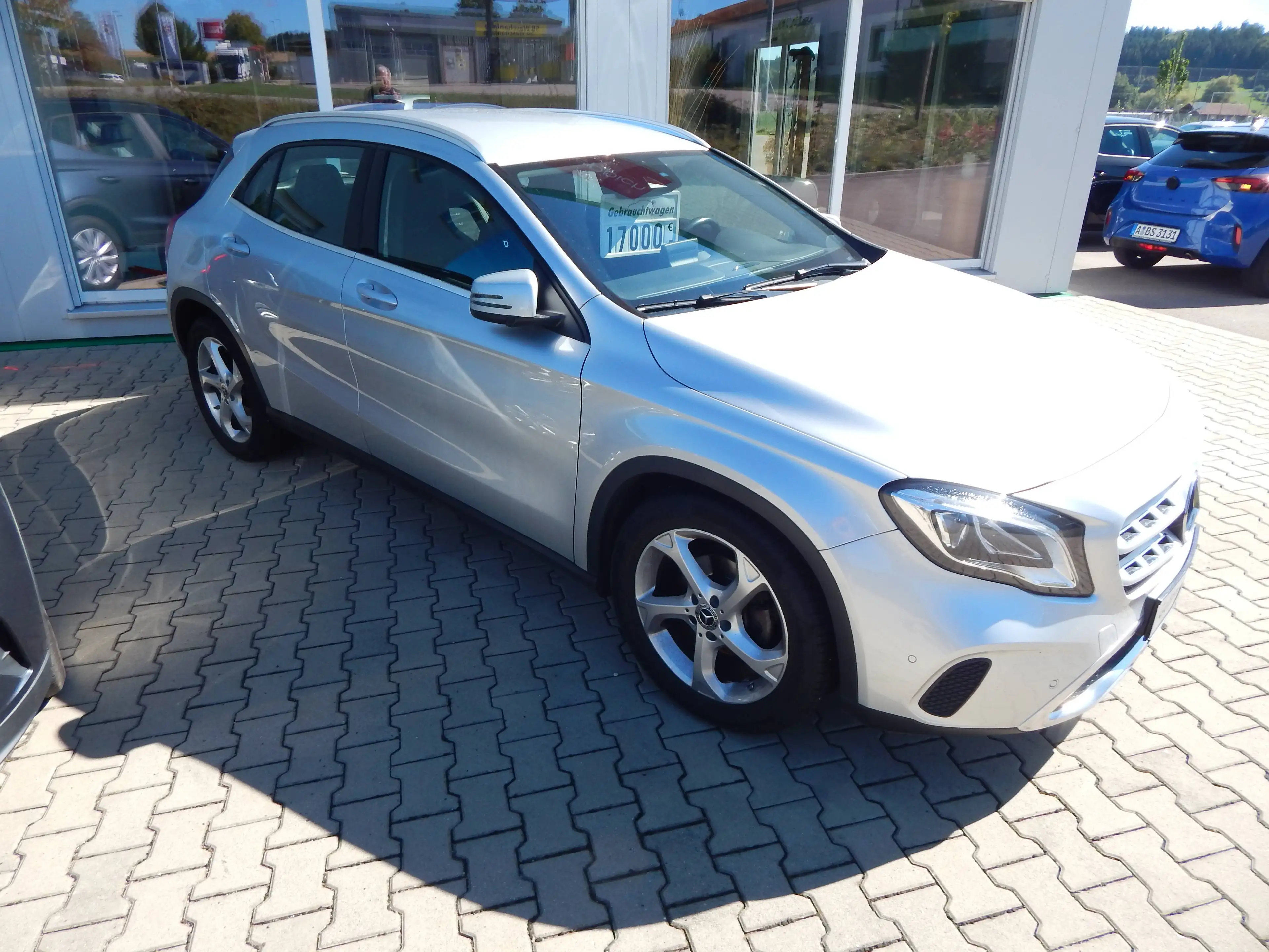 Mercedes-Benz GLA 180 GLA 180 (156.942) — photo 2