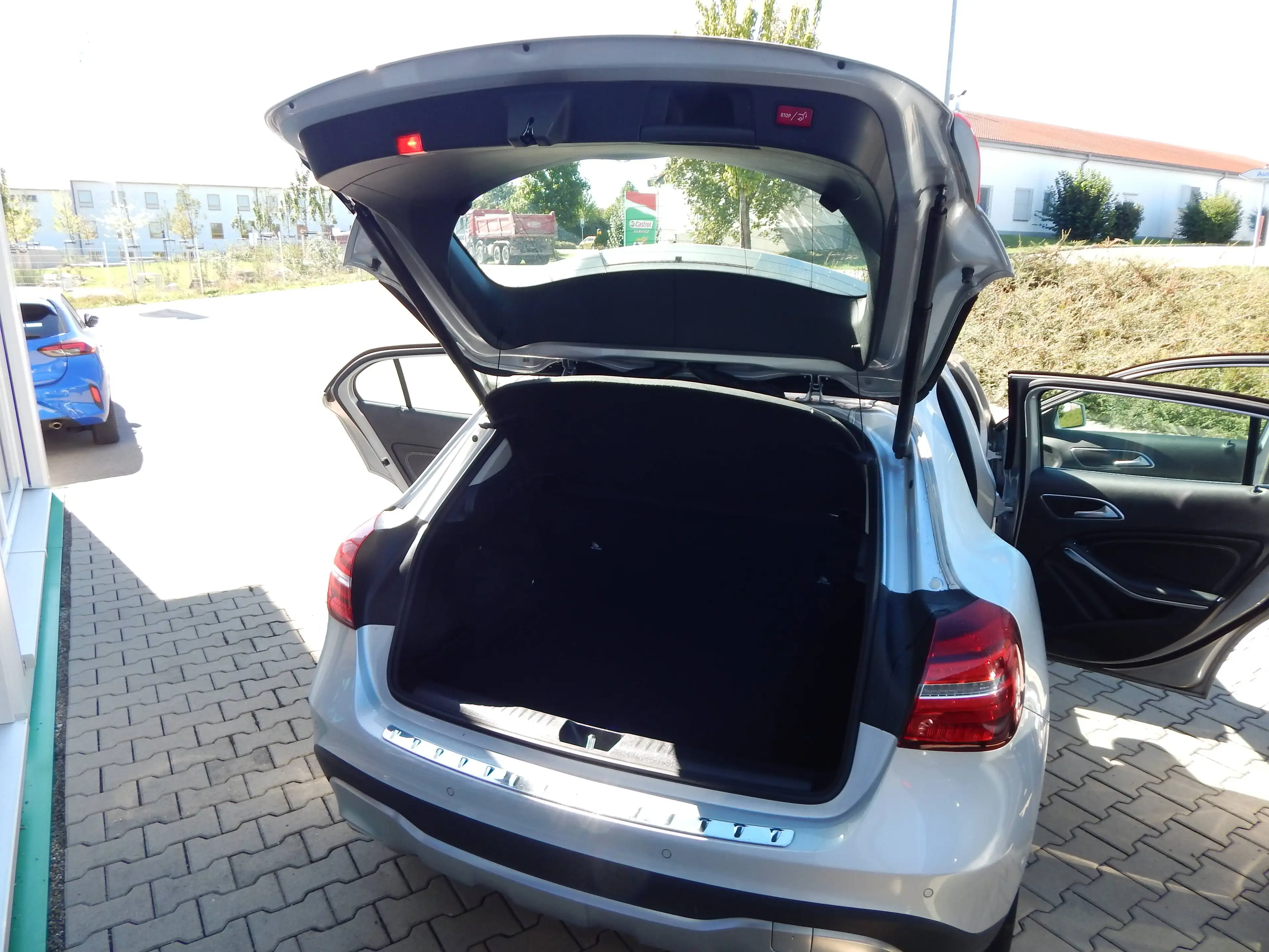 Mercedes-Benz GLA 180 GLA 180 (156.942) — photo 6