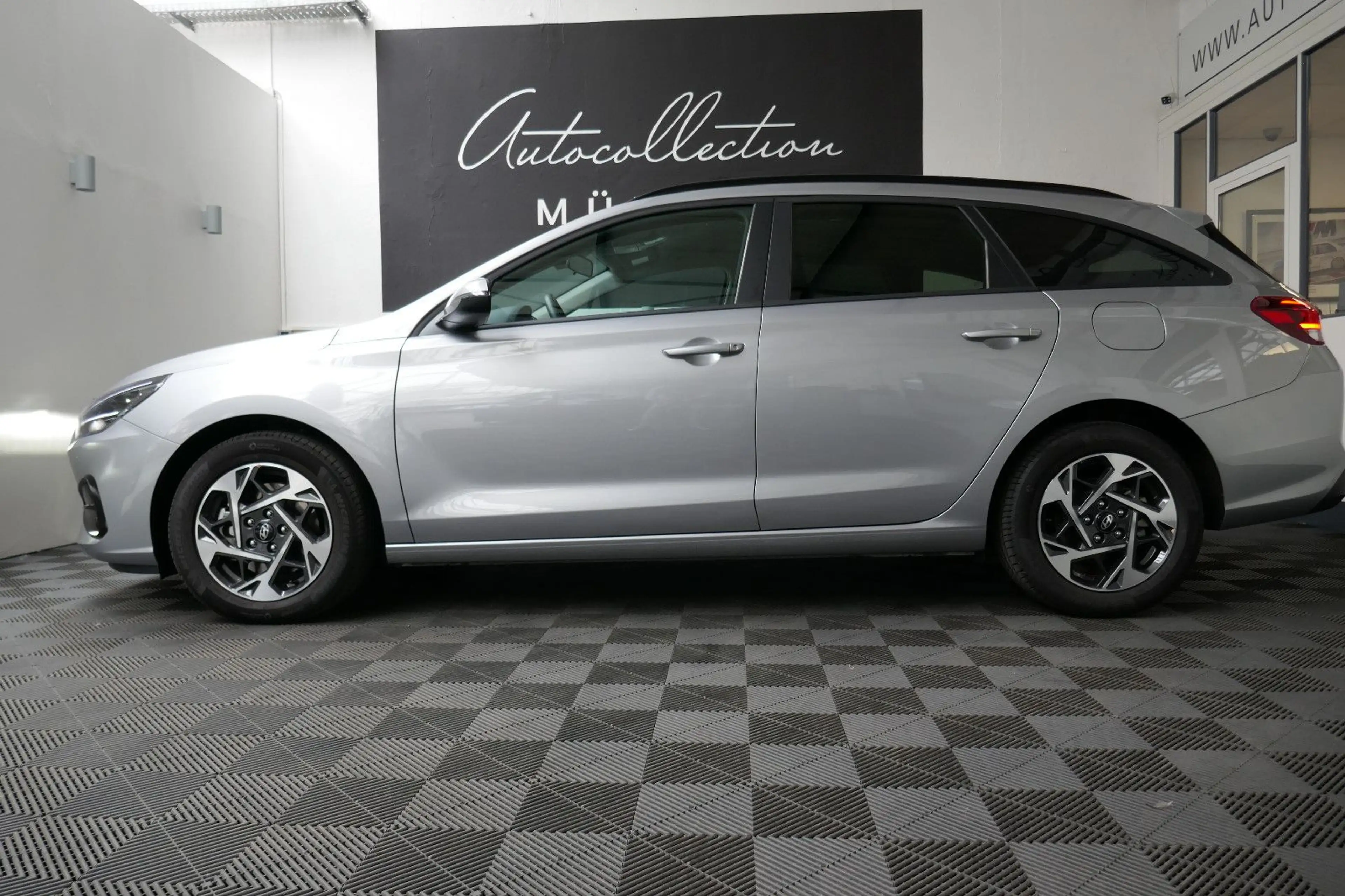 Hyundai i30 Trend Mild-Hybrid *TOP* — photo 10