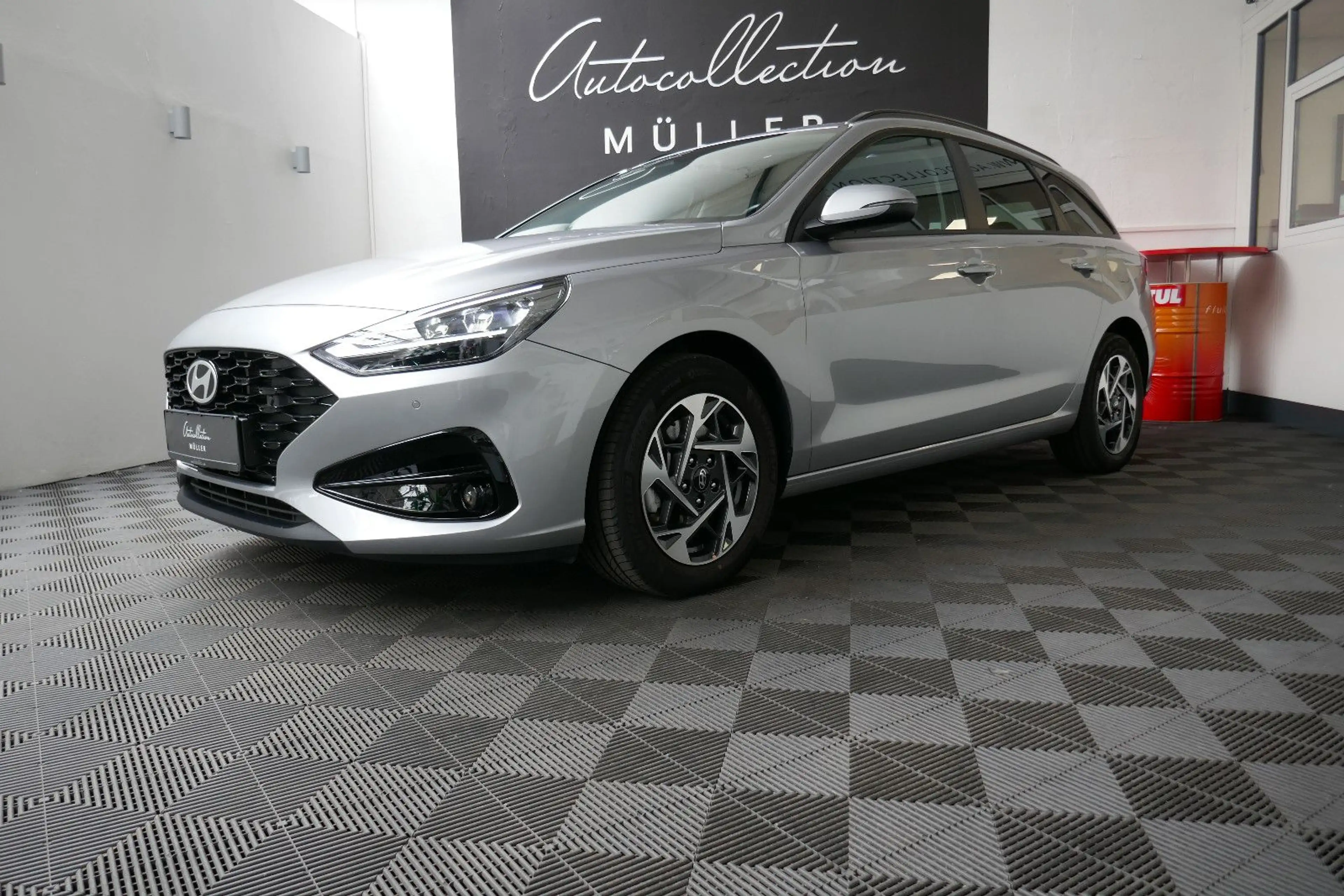 Hyundai i30 Trend Mild-Hybrid *TOP* — photo 8