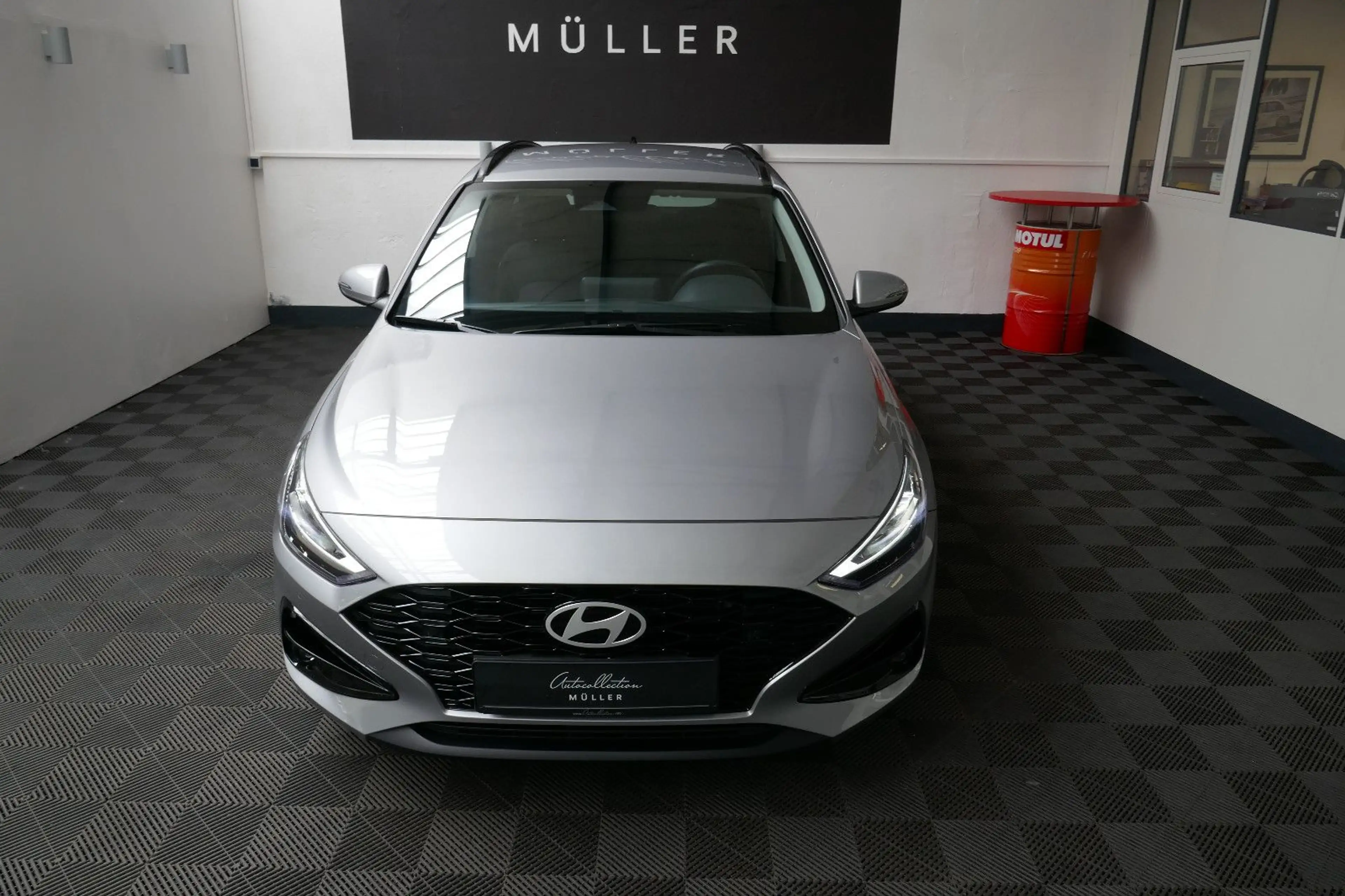 Hyundai i30 Trend Mild-Hybrid *TOP* — photo 3