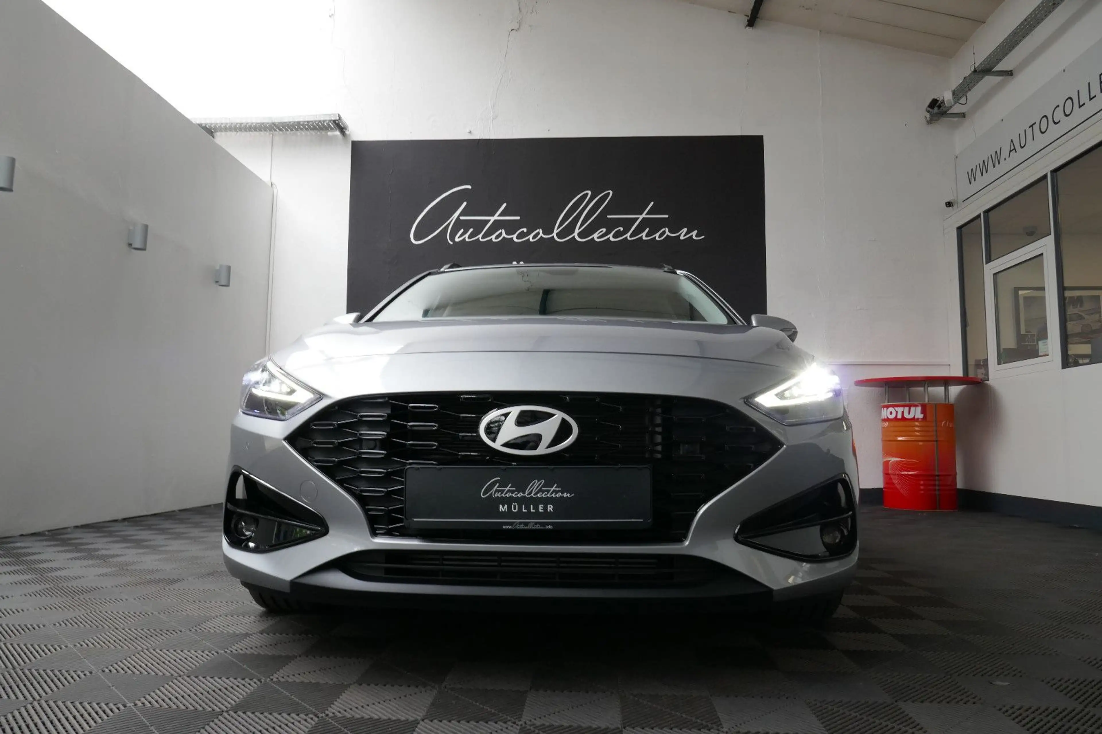 Hyundai i30 Trend Mild-Hybrid *TOP* — photo 2