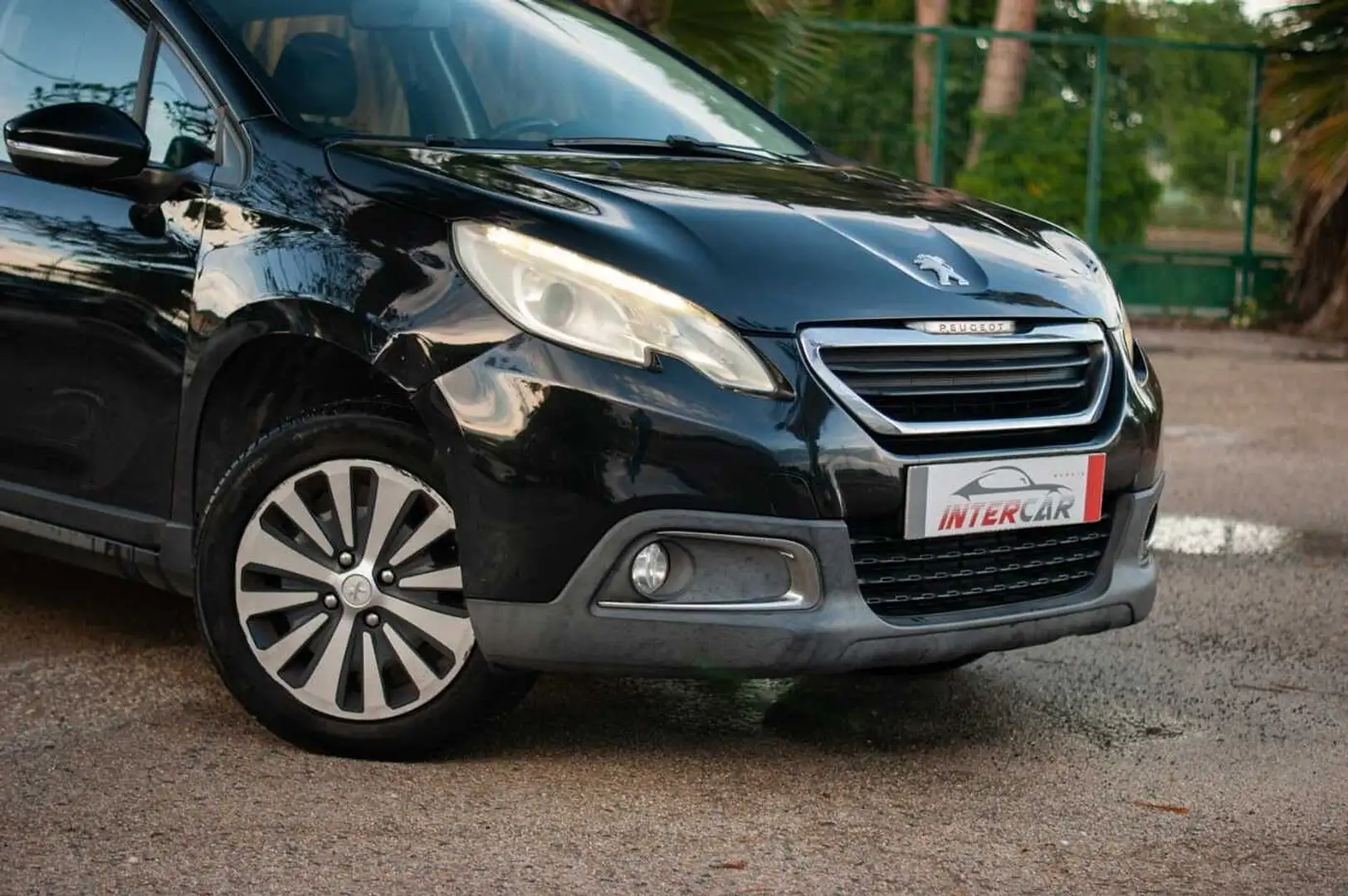 Peugeot 2008 ES - SUV5 1.6 e-HDi FAP 92 EU5, Active, 2013 - 201 Negro - 2