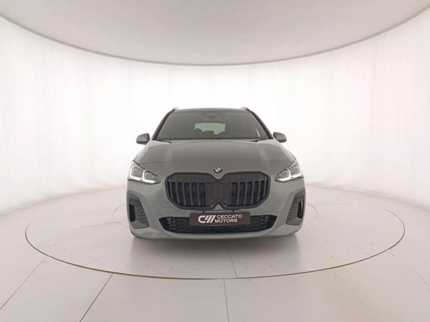 BMW 218 d Active Tourer Msport auto Grigio - 2