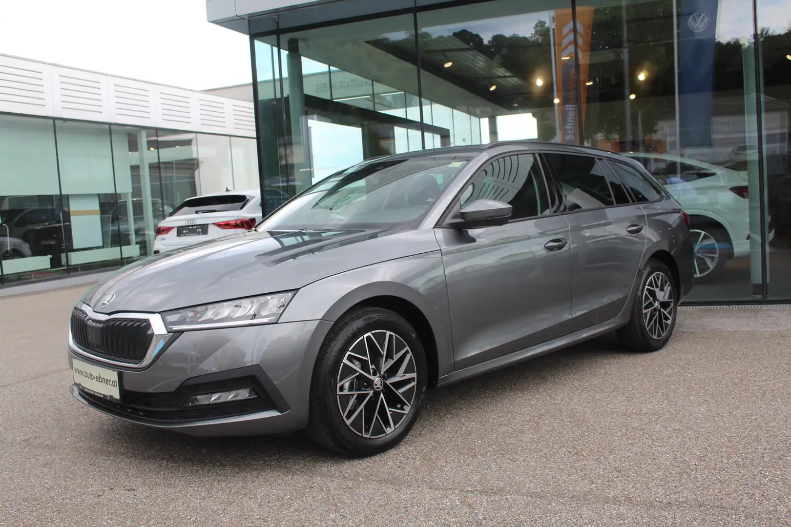 Skoda Octavia Ambition TSI Grau - 1