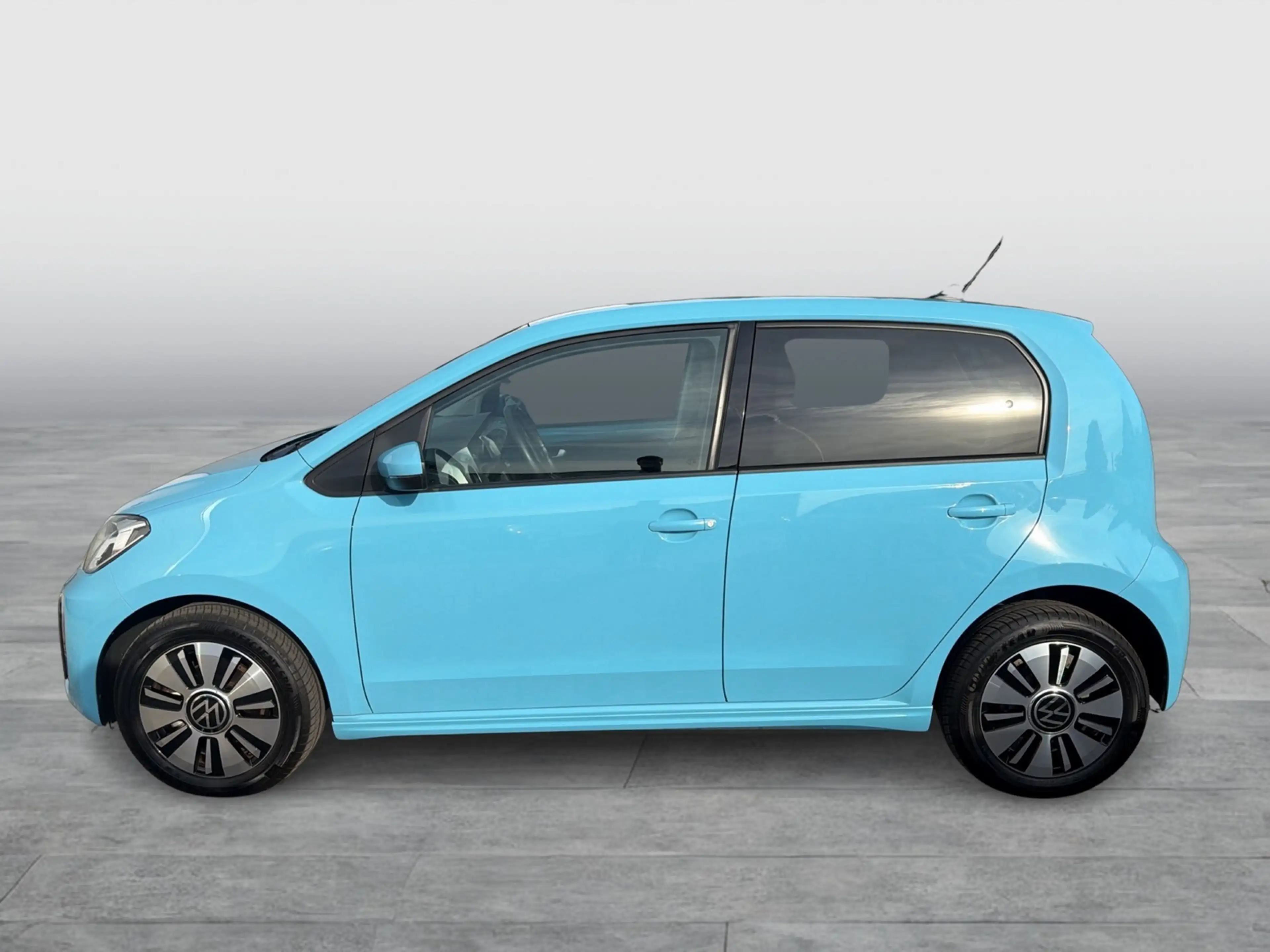 Volkswagen e-up! Tempomat Kamera Style Plus — photo 3