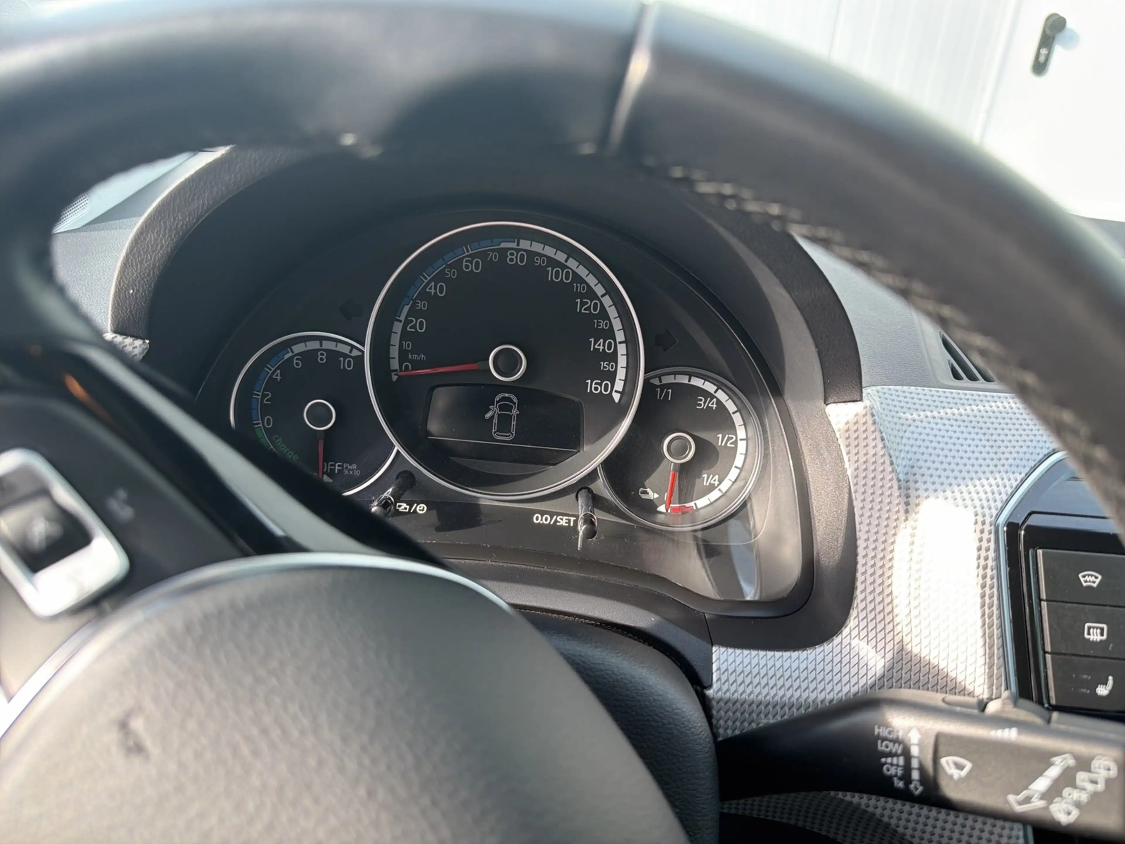 Volkswagen e-up! Tempomat Kamera Style Plus — photo 15
