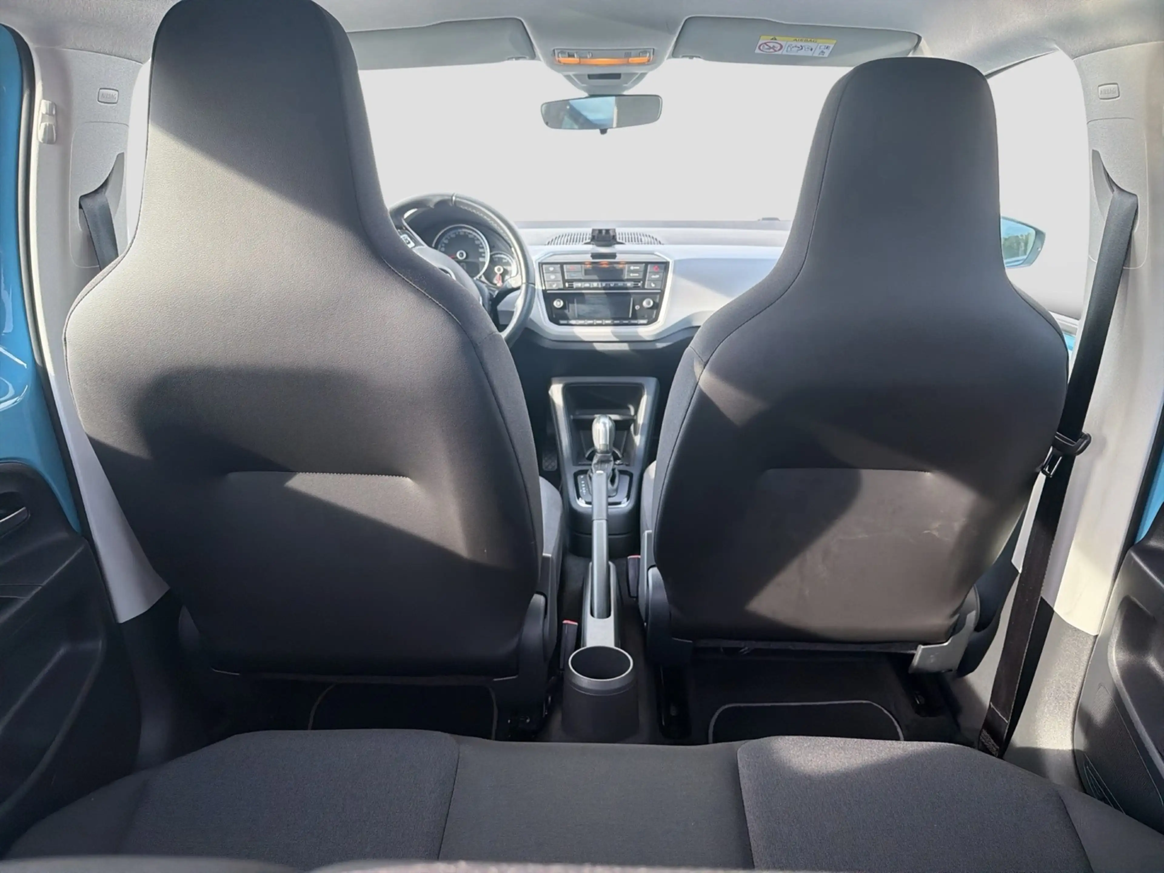 Volkswagen e-up! Tempomat Kamera Style Plus — photo 7