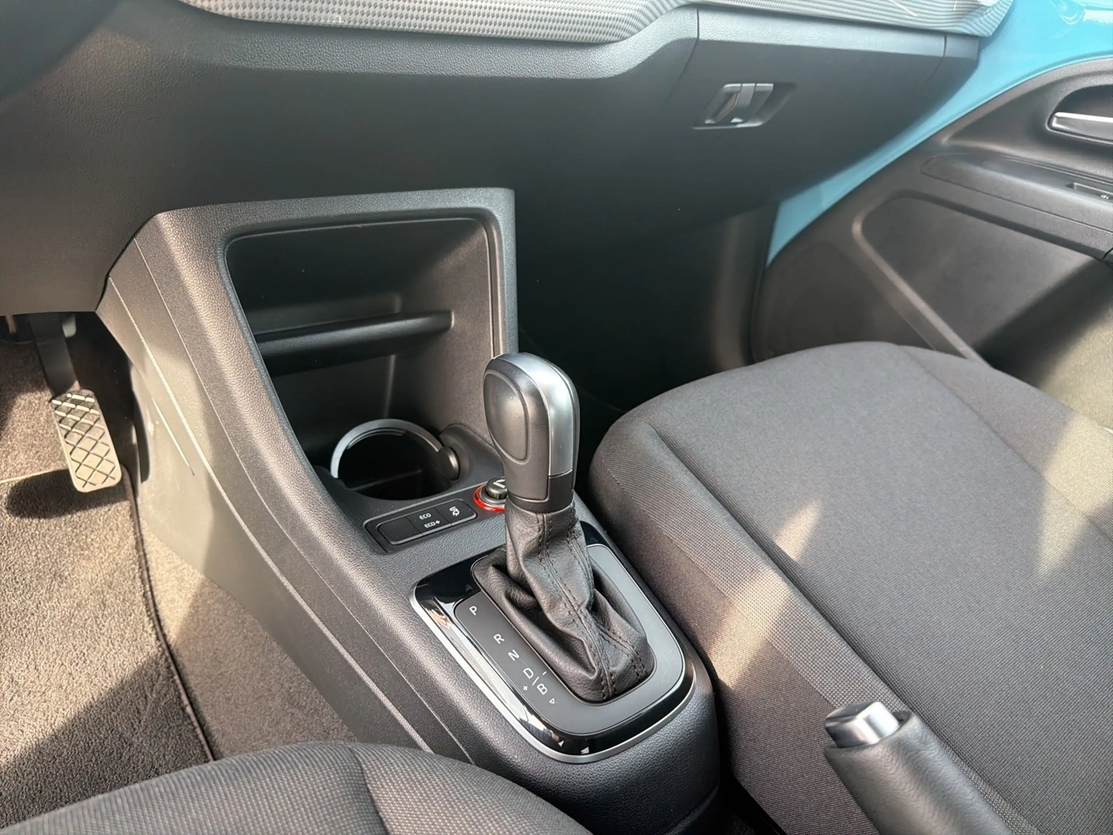 Volkswagen e-up! Tempomat Kamera Style Plus — photo 13