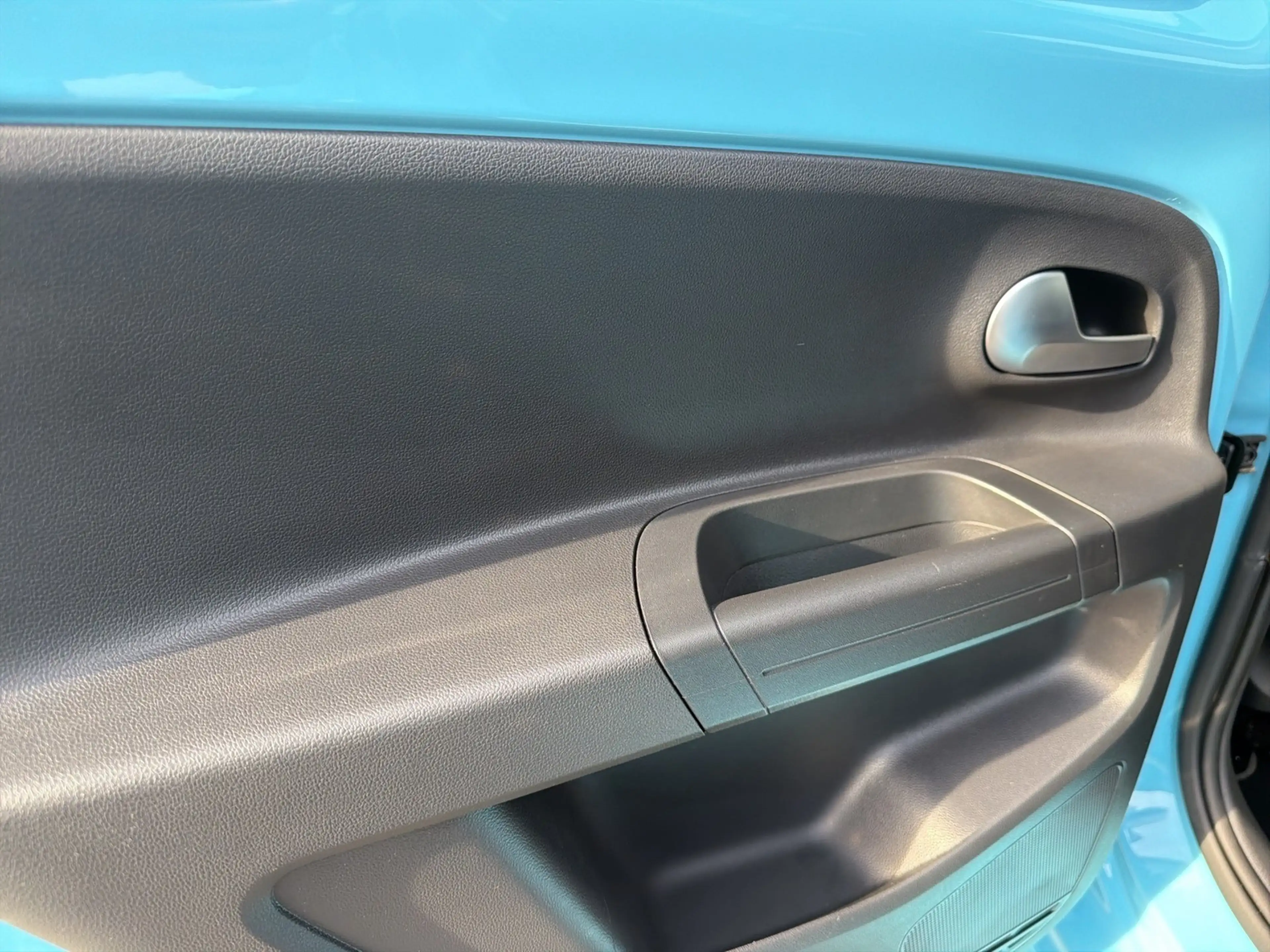 Volkswagen e-up! Tempomat Kamera Style Plus — photo 10