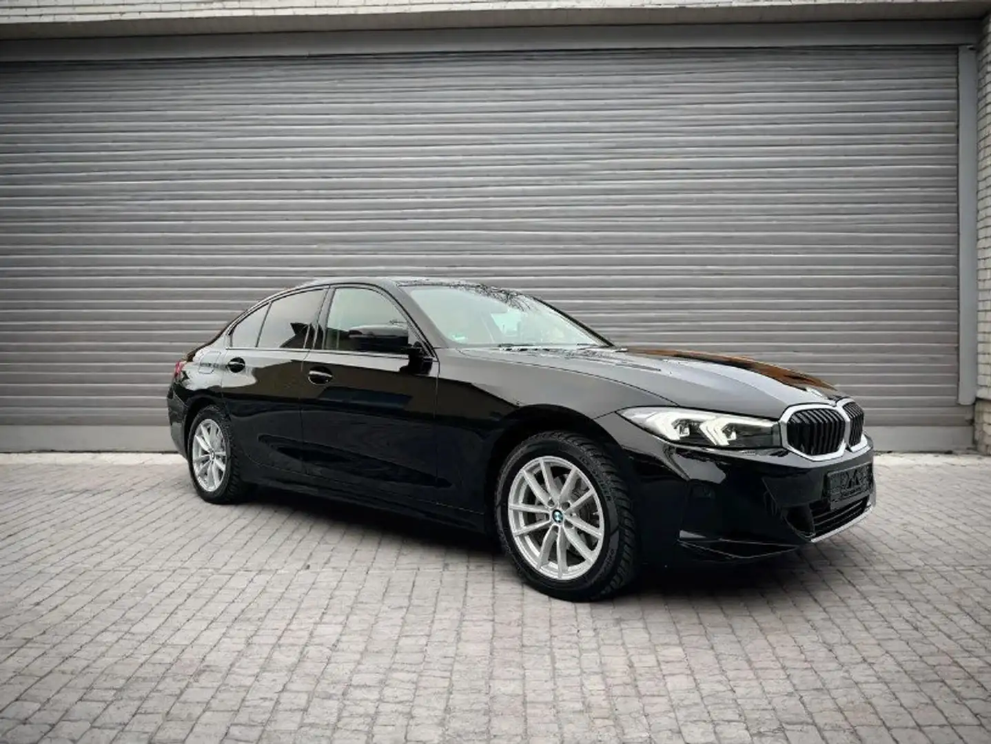 BMW 320 d Negro - 1