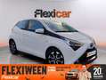 Toyota Aygo 70 x-play Blanco - thumbnail 1