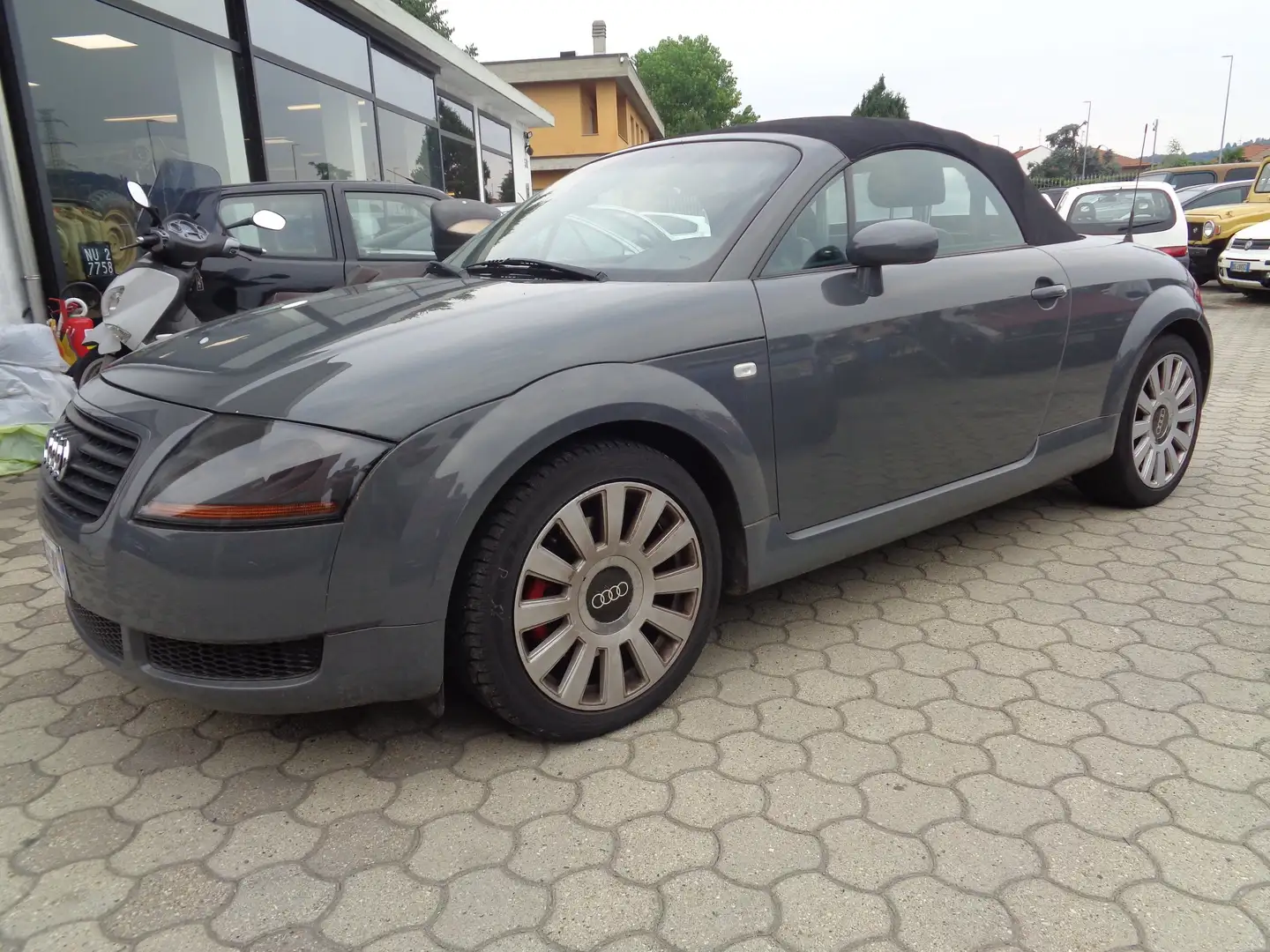 Audi TT TT Roadster 1.8t Gris - 1
