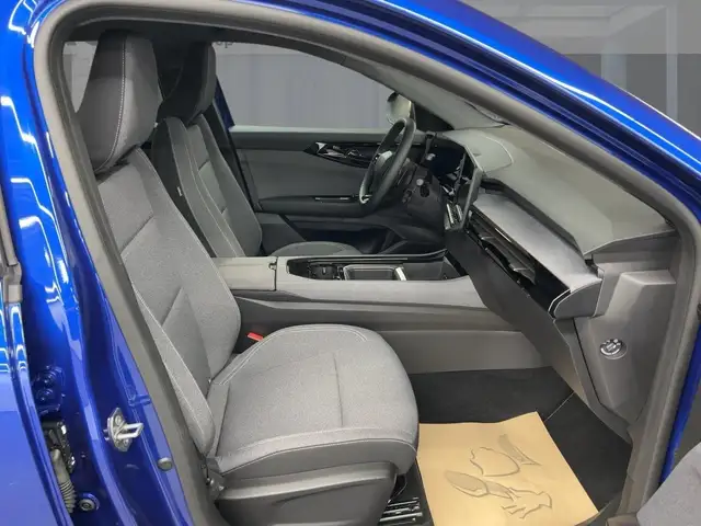 Renault Austral view 8
