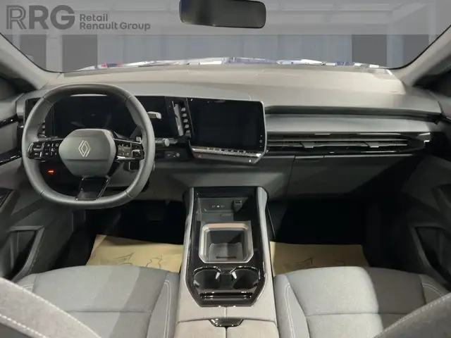 Renault Austral view 10