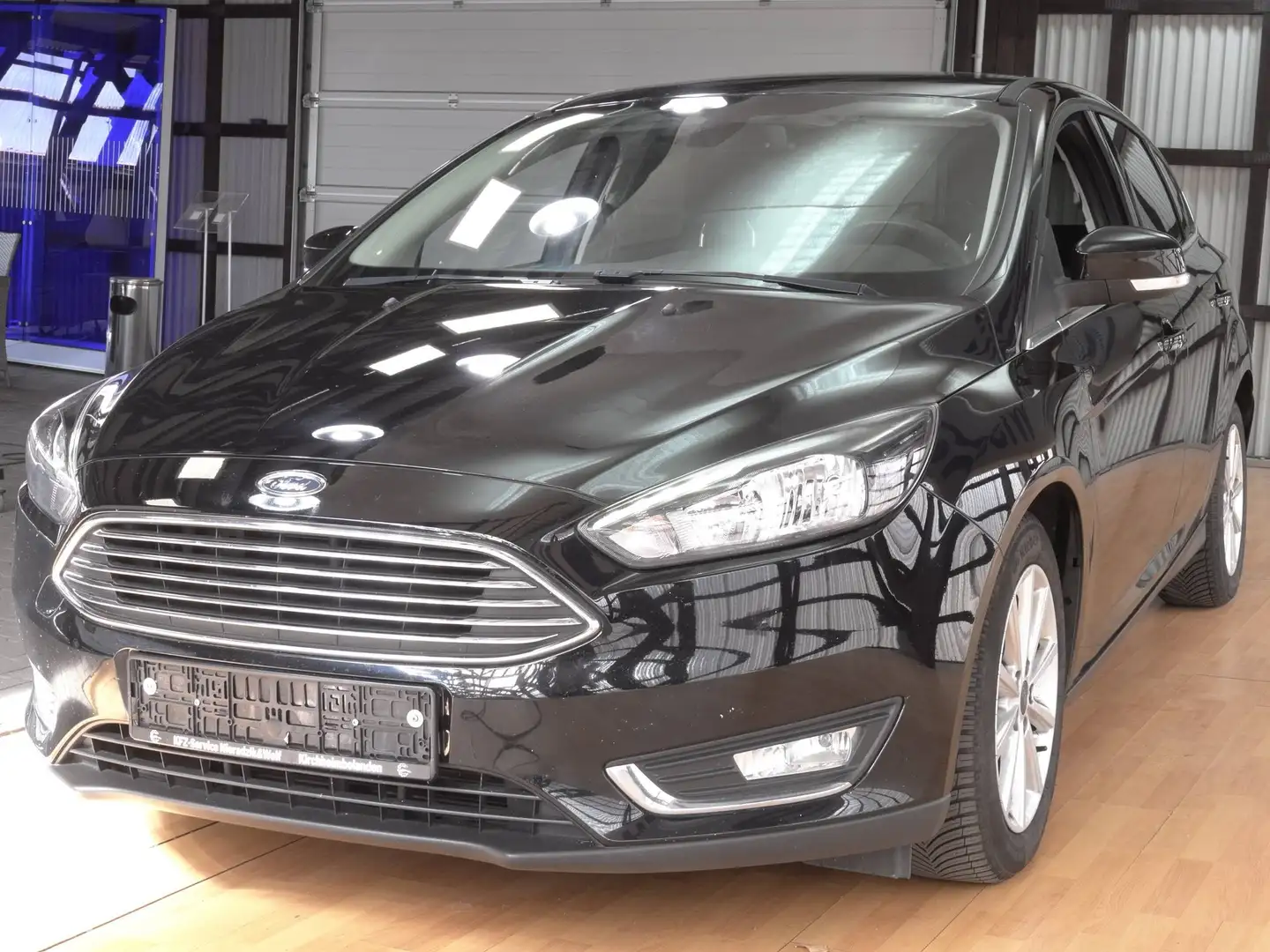 Ford Focus 1.0 Autom Titanium, Motorproblem Noir - 2