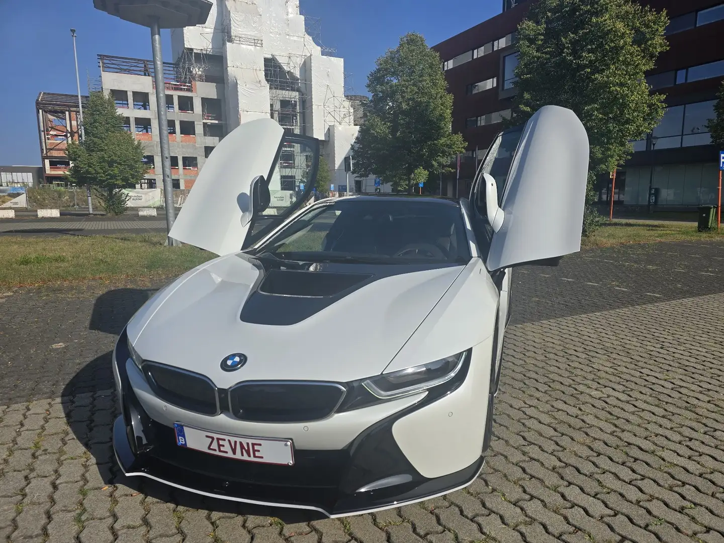 BMW i8 Coupe Biały - 1