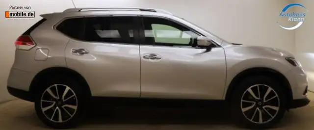 Nissan X-Trail view 5